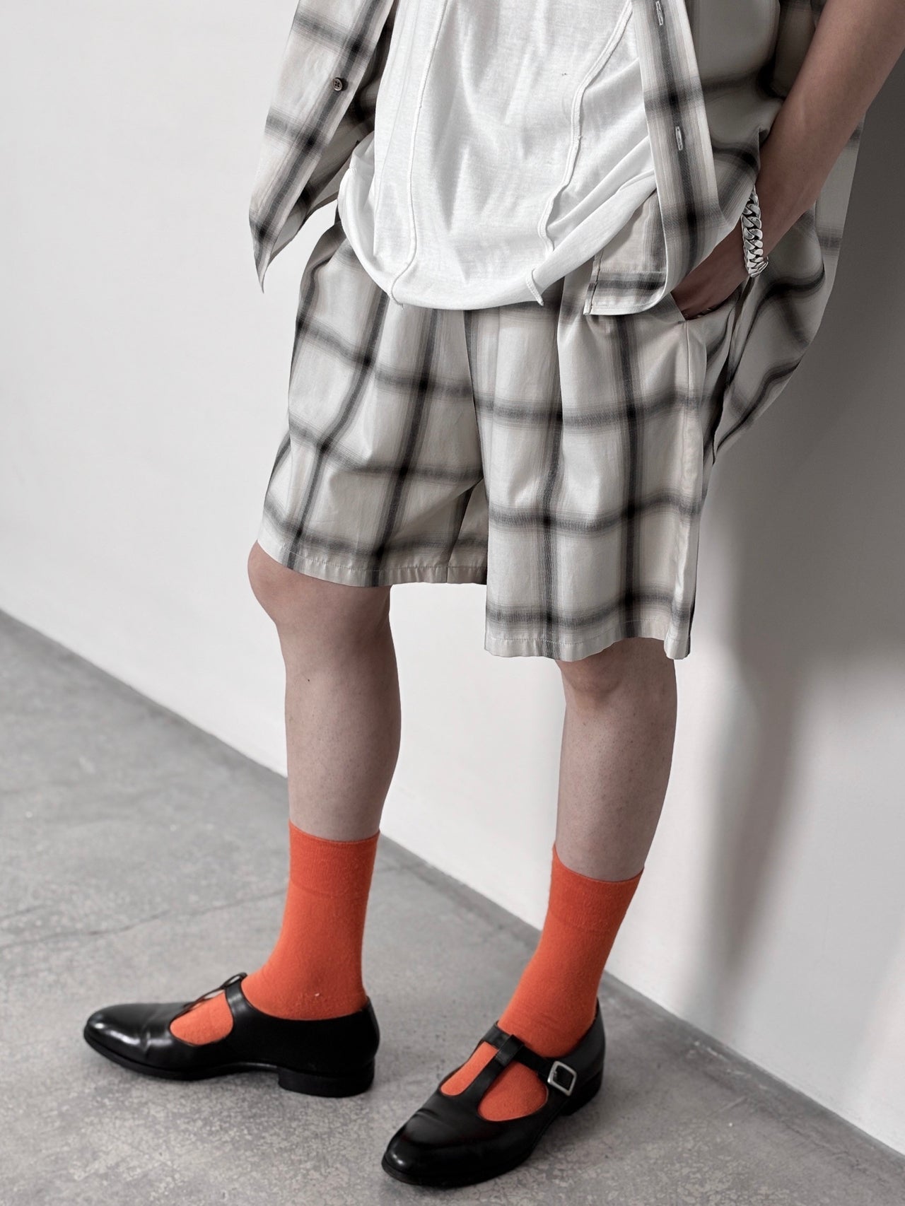 YUTASETOGAWA / EASE DRIFT SHORTS (OMBRE) (IVORY)
