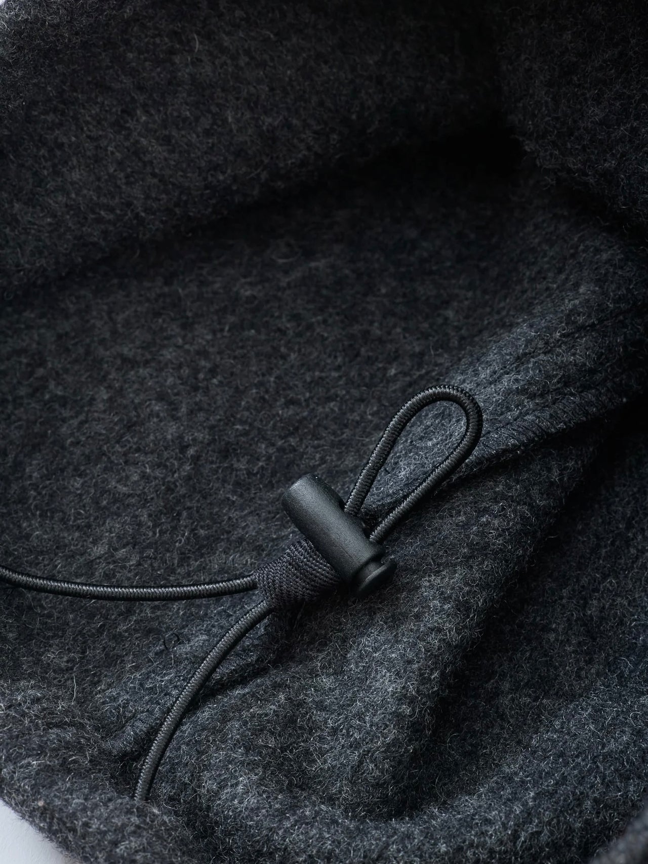 THE DAY / WOOL CASHMERE DRAWSTRING PANTS (GRAY)