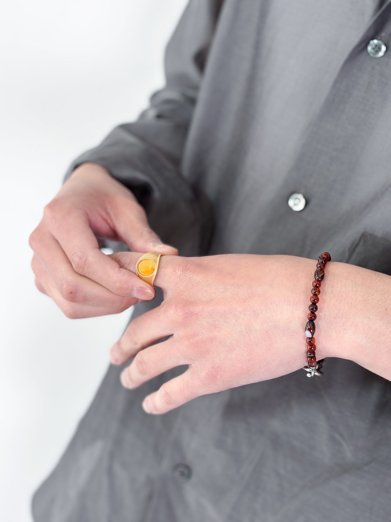 SOSHIOTSUKI / JUZU BRACELLET (BROWN)
