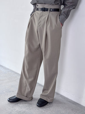 【4月25日(土)12:00販売開始】SOSHIOTSUKI / DOUBLE INVERTED TUCK TROUSERS (BEIGE)