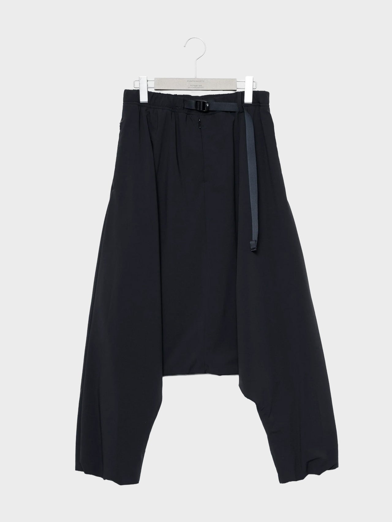 【5月2日(土)再入荷】FUMITO GANRYU / AIRY SHALWAR (BLACK)