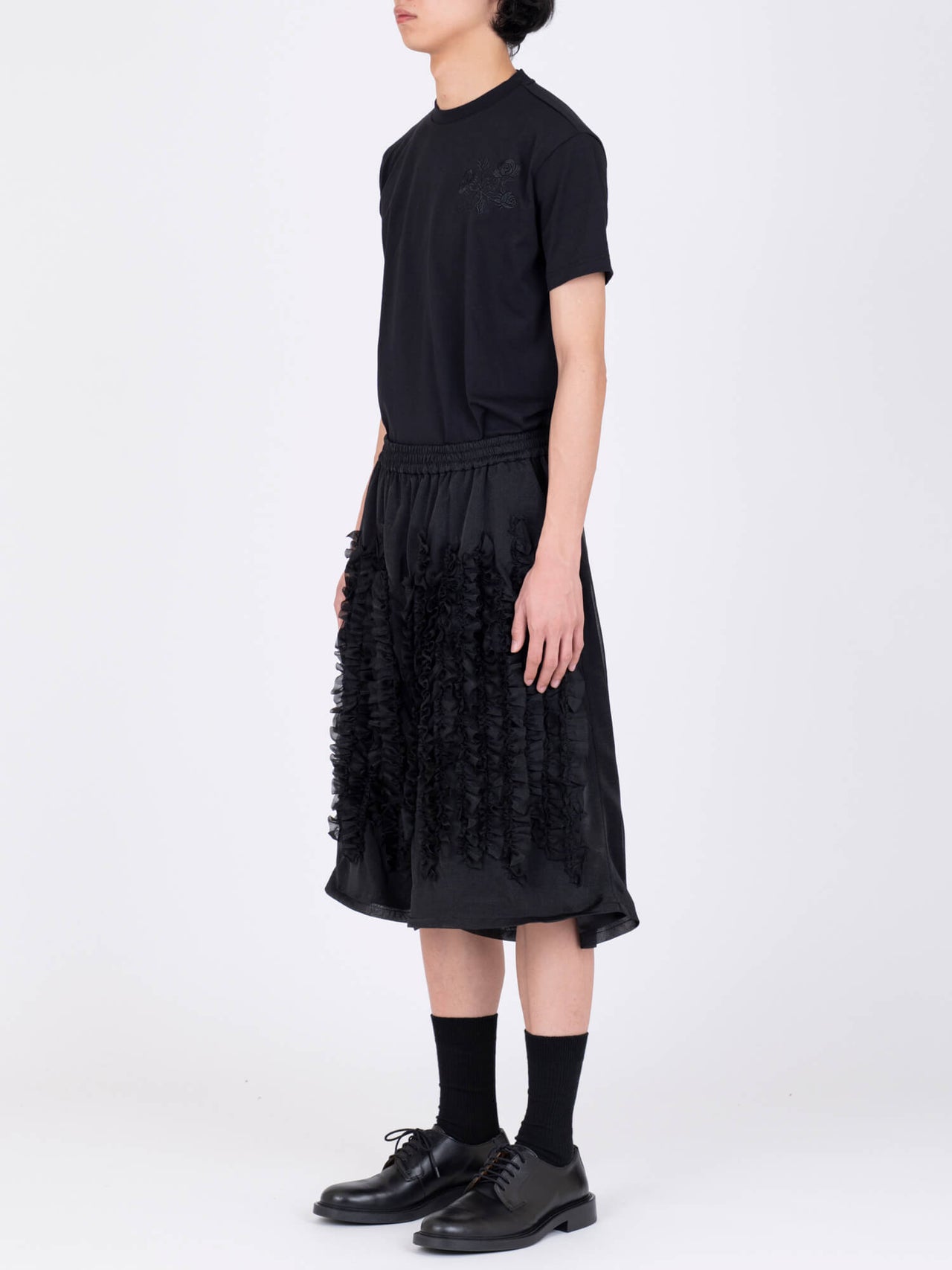 【7月上旬入荷予定】VIVIANO / RUFFLE CHIFFON WIDE SHORTS (BLACK)
