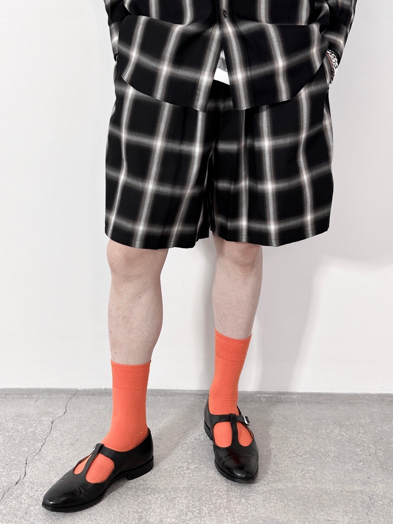 YUTASETOGAWA / EASE DRIFT SHORTS (OMBRE) (BLACK)