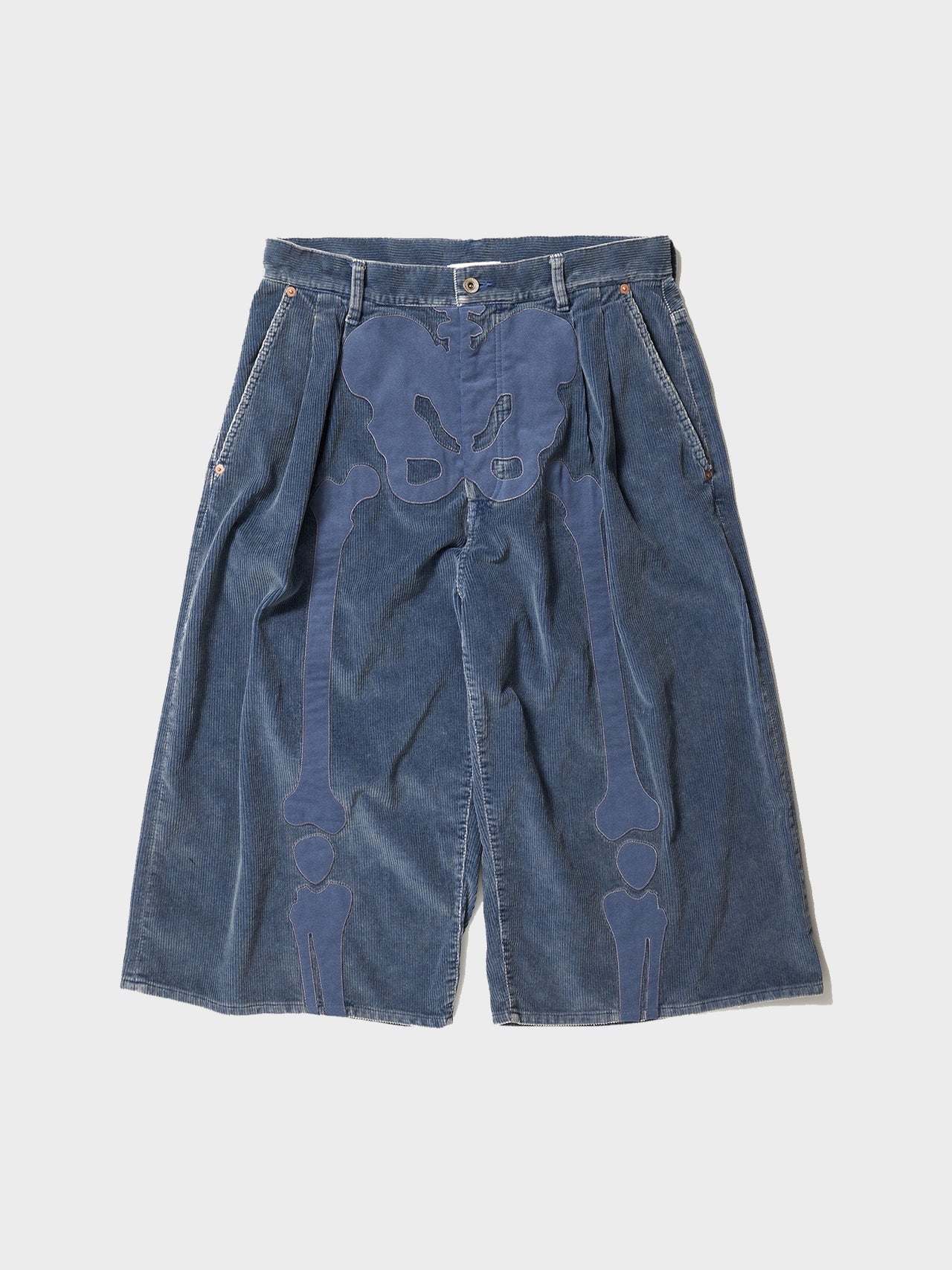 doublet / BONE APPLIQUE CORDUROY CROPPED PANTS (BLUE) #25