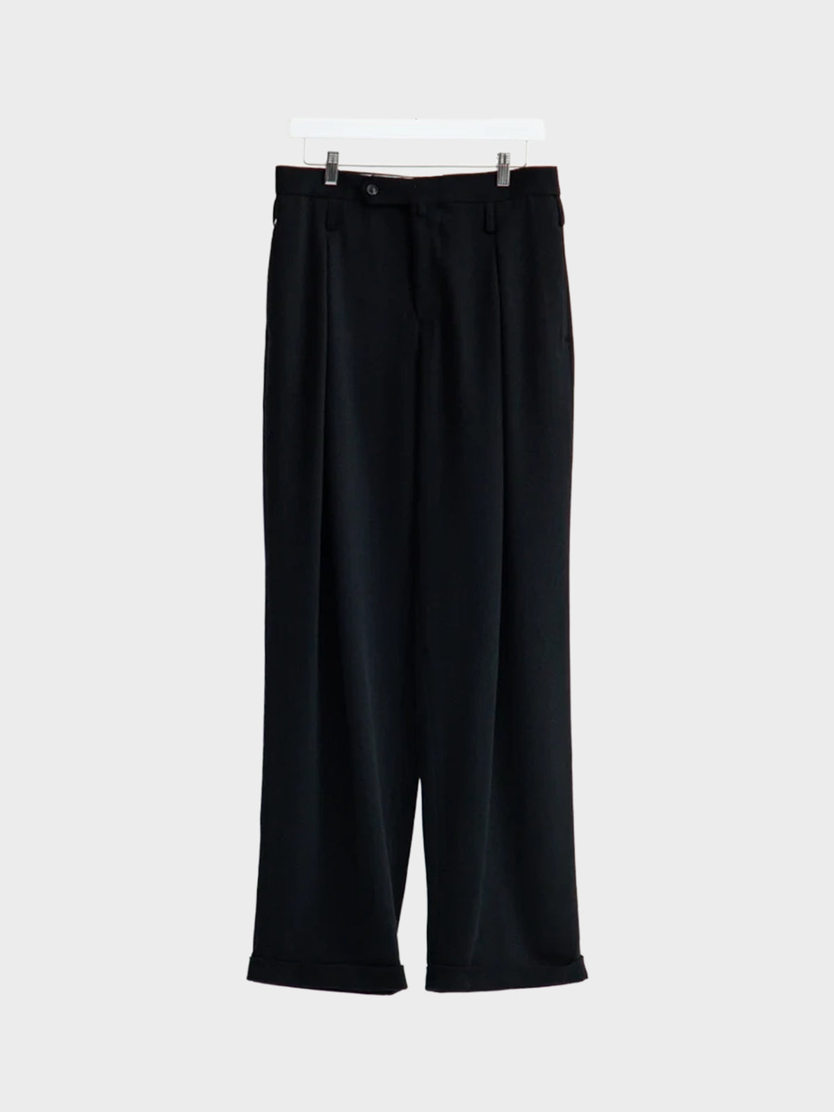 【10月24日(土)発売)】SOSHIOTSUKI / DOUBLE INVERTED TUCK TROUSERS (BLACK)
