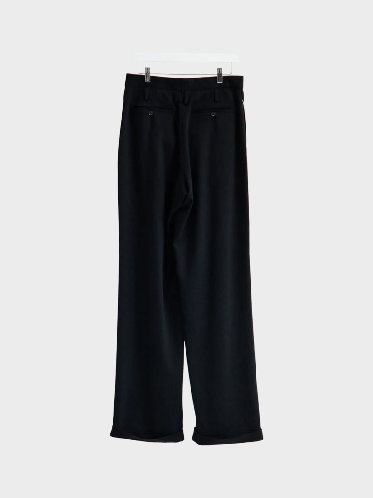 【10月24日(土)発売)】SOSHIOTSUKI / DOUBLE INVERTED TUCK TROUSERS (BLACK)