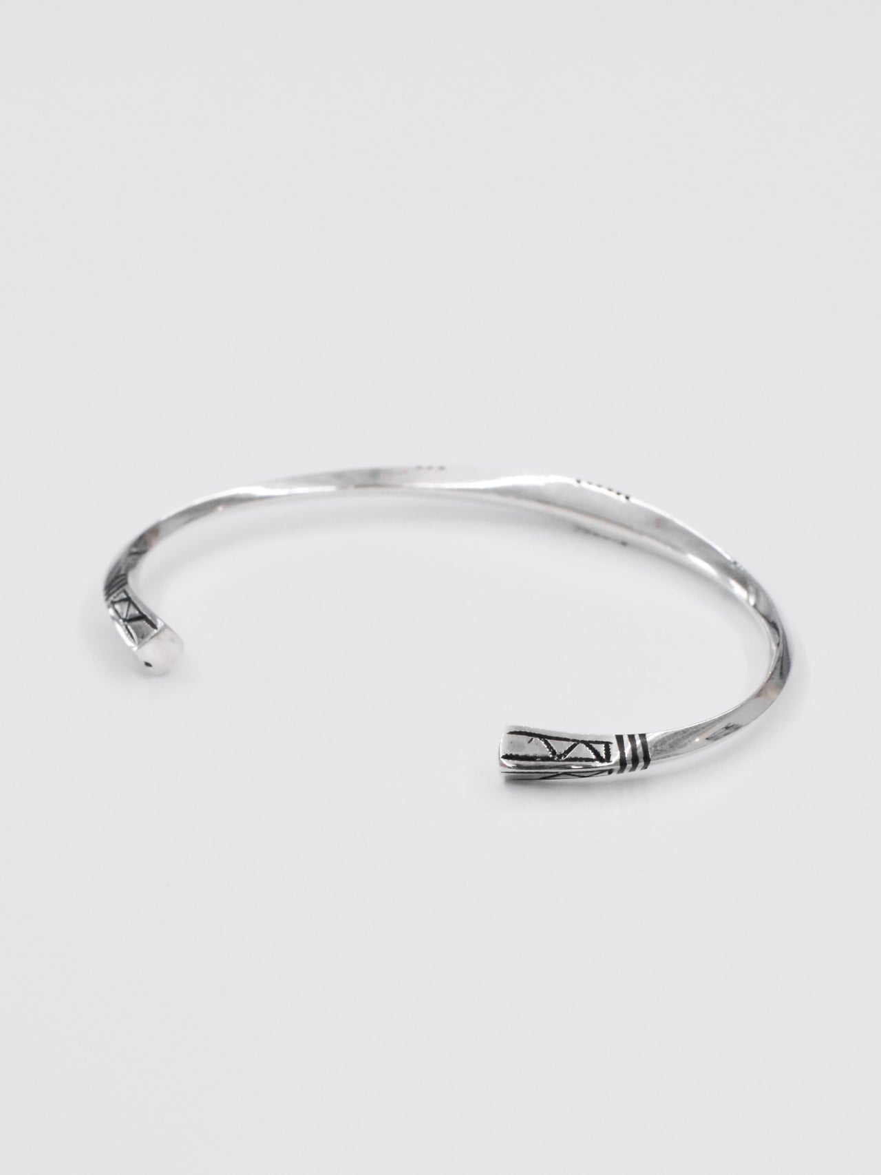 Touareg Silver / NARROW BANGLE