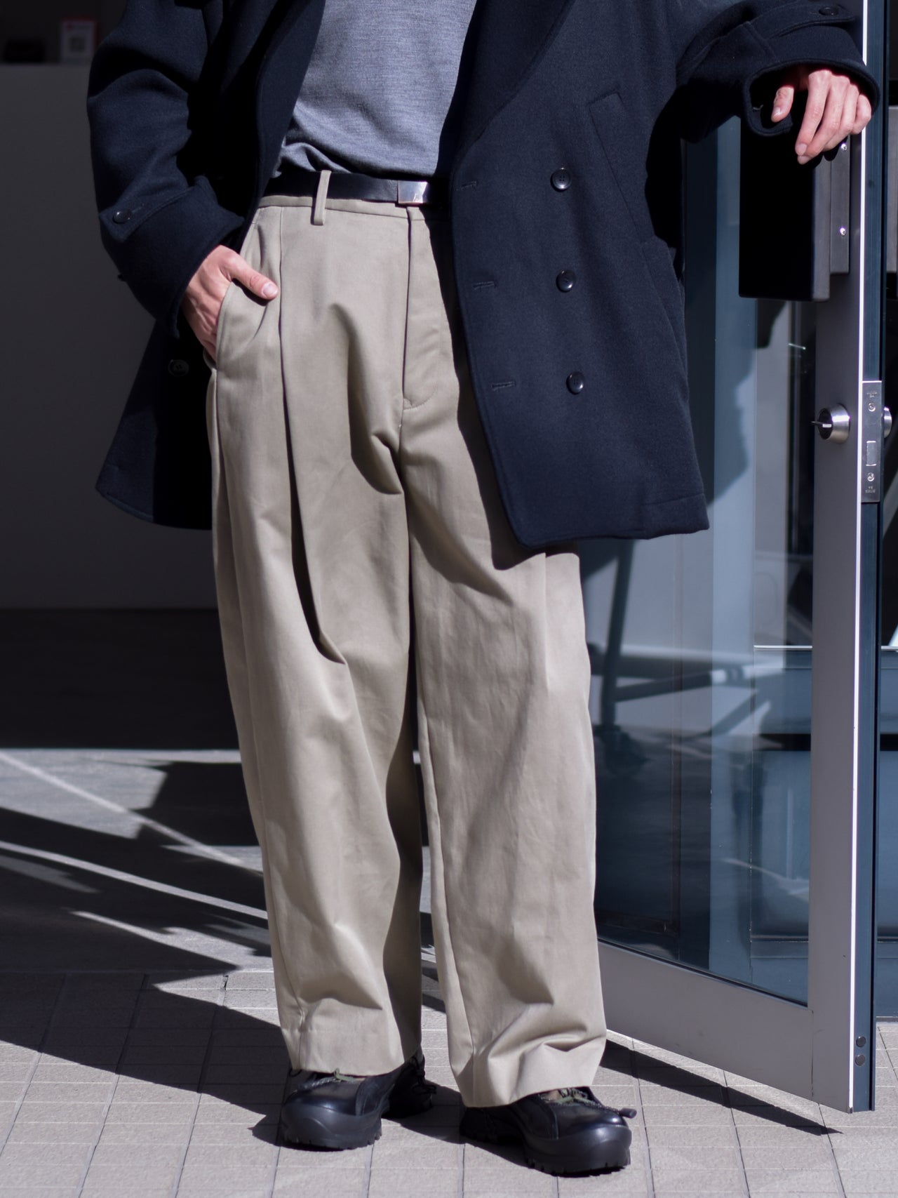 URU / 1 TUCK PANTS (K.BEIGE)