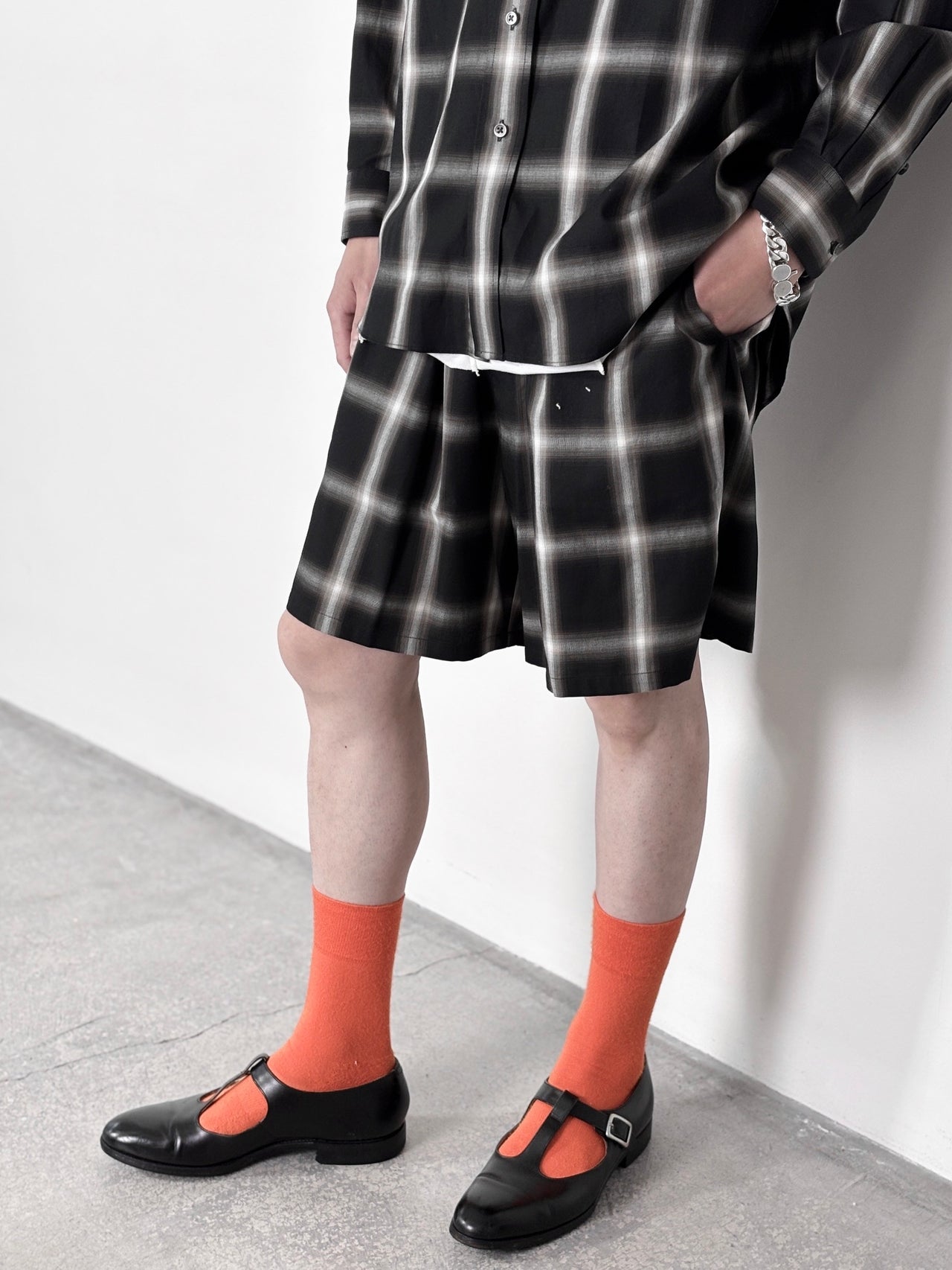 YUTASETOGAWA / EASE DRIFT SHORTS (OMBRE) (BLACK)
