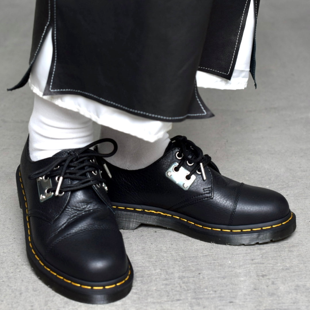 Dr martens 3 hole online