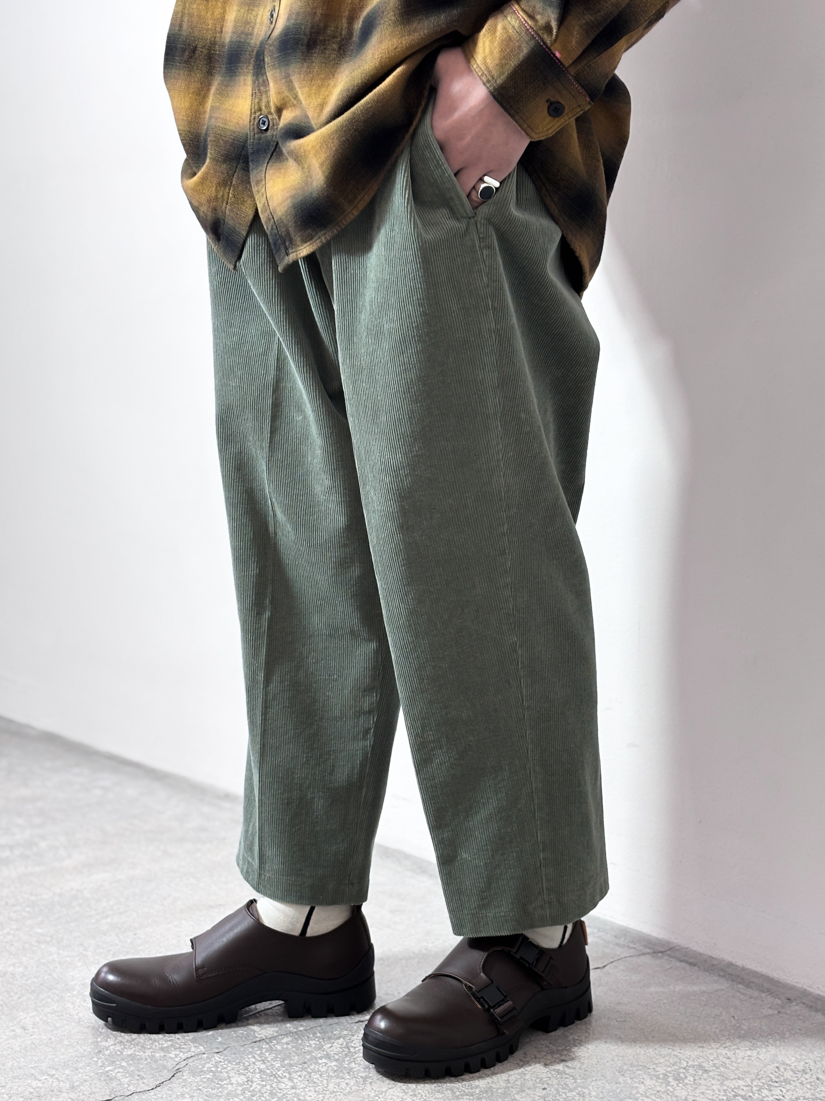 Hender Scheme / double monk #2146 (BROWN)