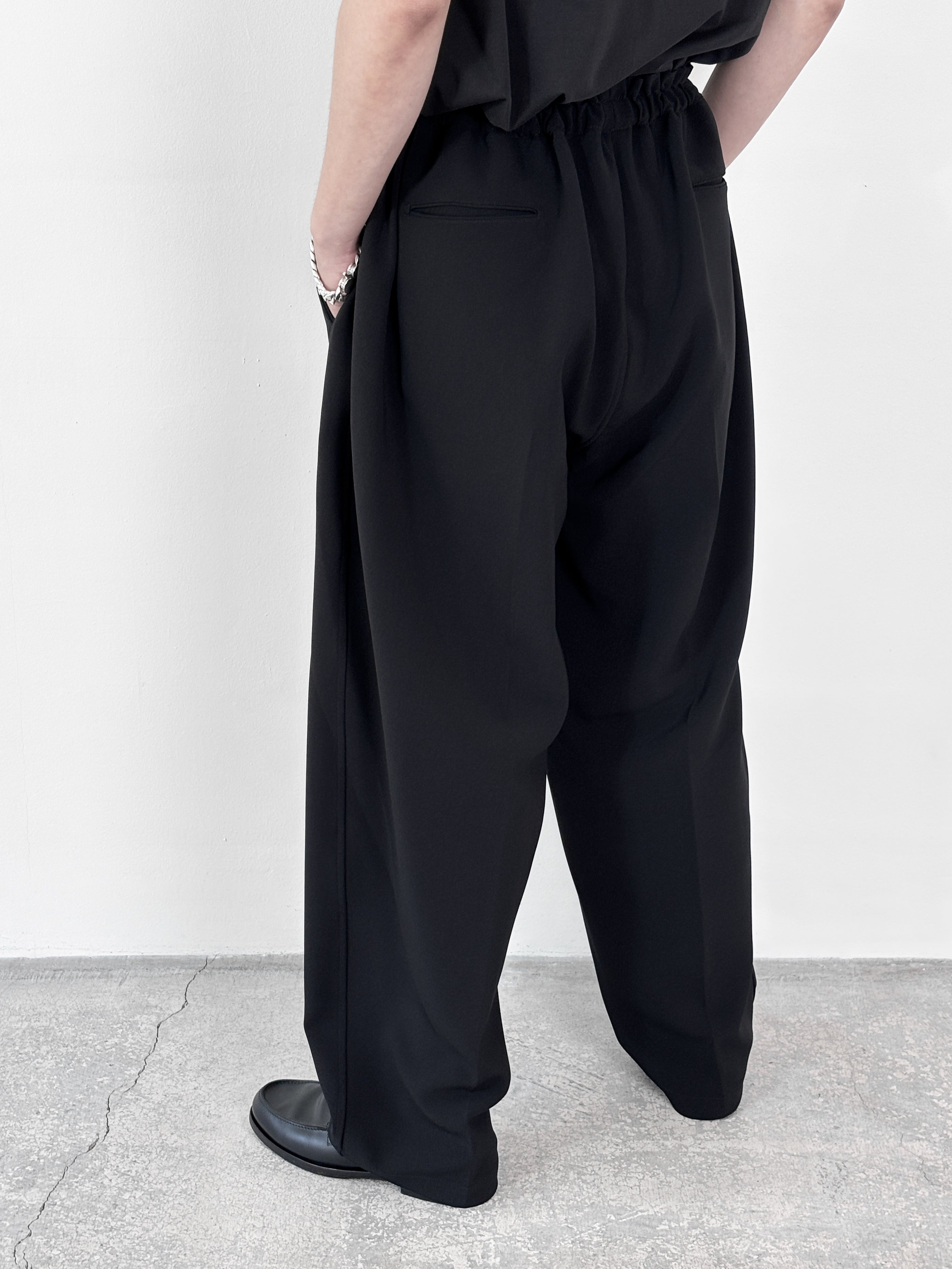RAINMAKER / DOUGI PANTS (BLACK)