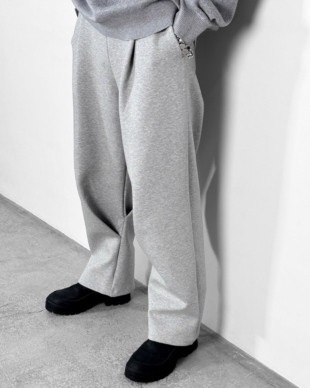 【9月19日(土)12:00発売】HATRA / Spacer_Pants (GRAY)