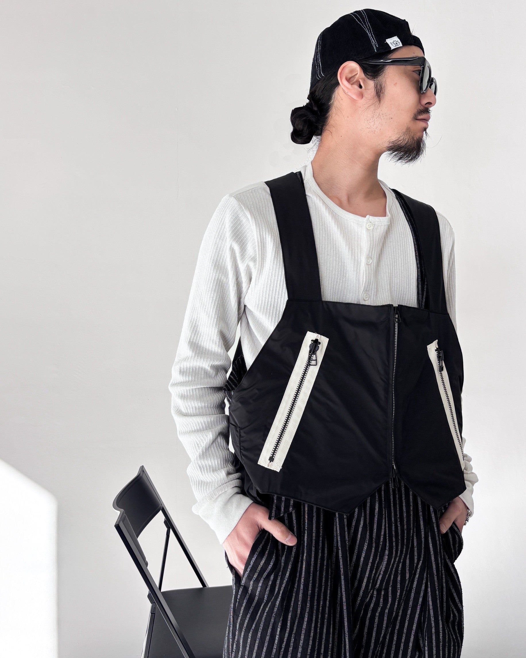 my beautiful landlet / NYLON TAFFETA WATER PROOF BAG VEST (BLACK)