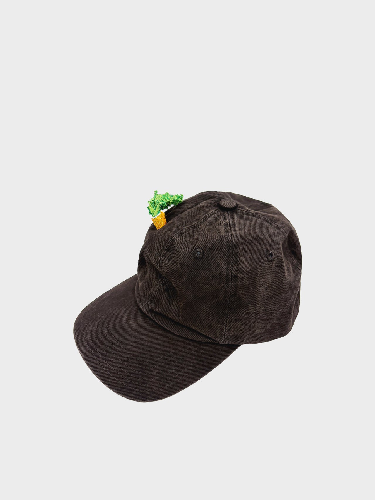 doublet / MUD-DYED CARROT CAP (MUD)