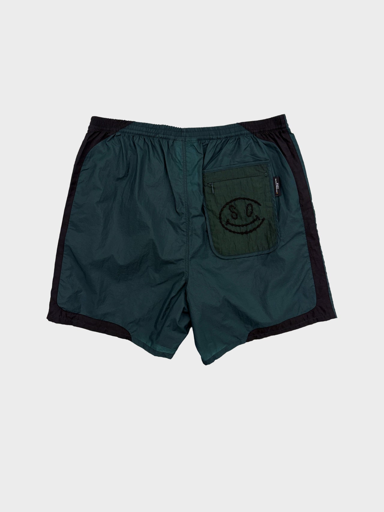 【3月14日(土)12:00販売開始】SOMEWHERE OUTSIDE HIKING COMPANY / SOHC Smile Pocket Track Shorts (D.GREEN)