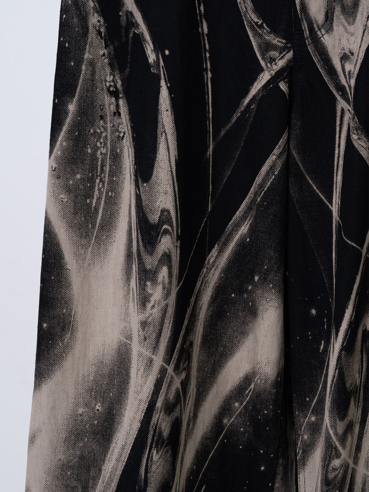 【9月19日(土)12:00発売】HATRA / SPHERE BLEACH DENIM (BLACK)