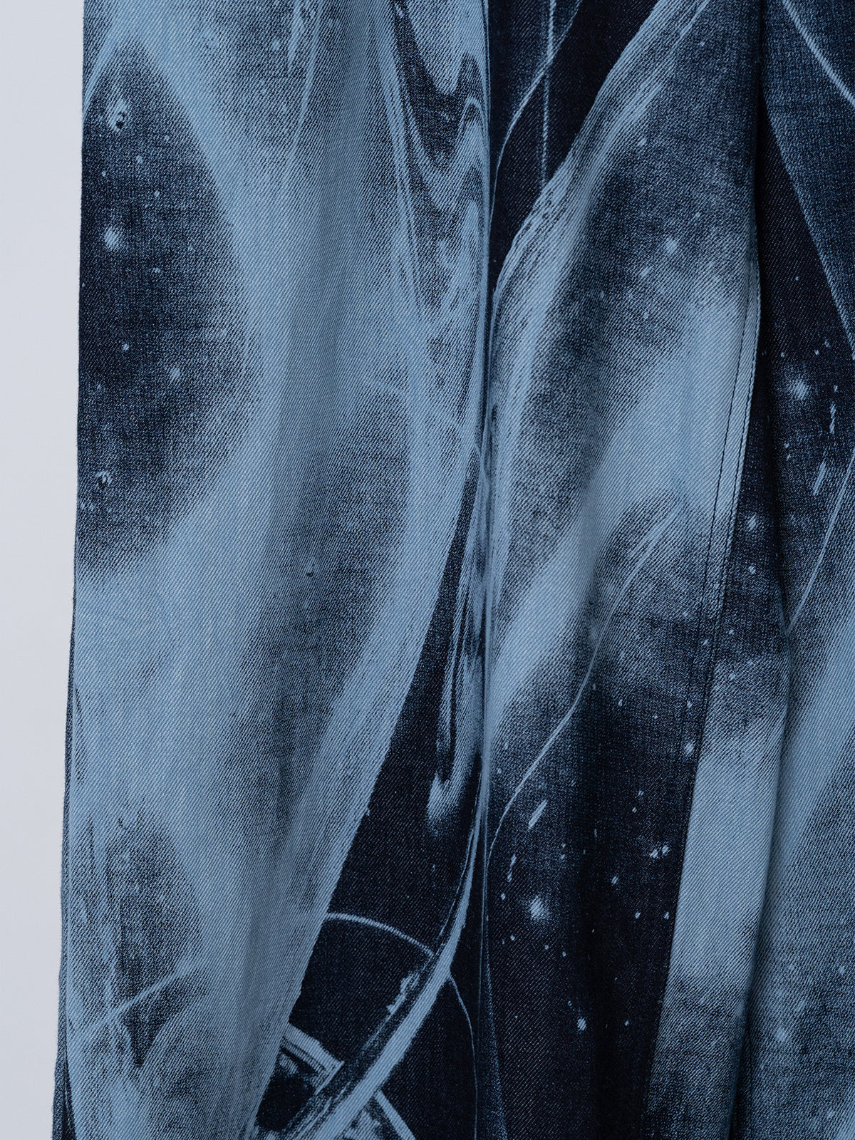 【9月19日(土)12:00発売】HATRA / SPHERE BLEACH DENIM (NAVY)