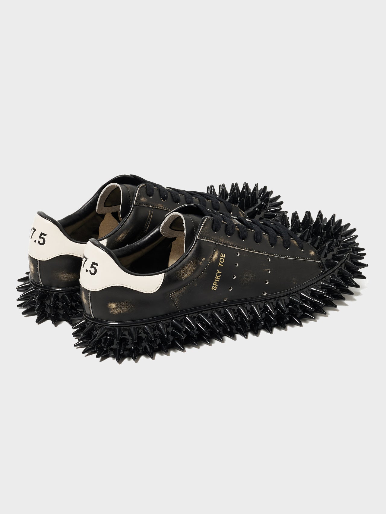doublet / SPIKY LEATHER SNEAKER (BLACK) # 34,35,36,37