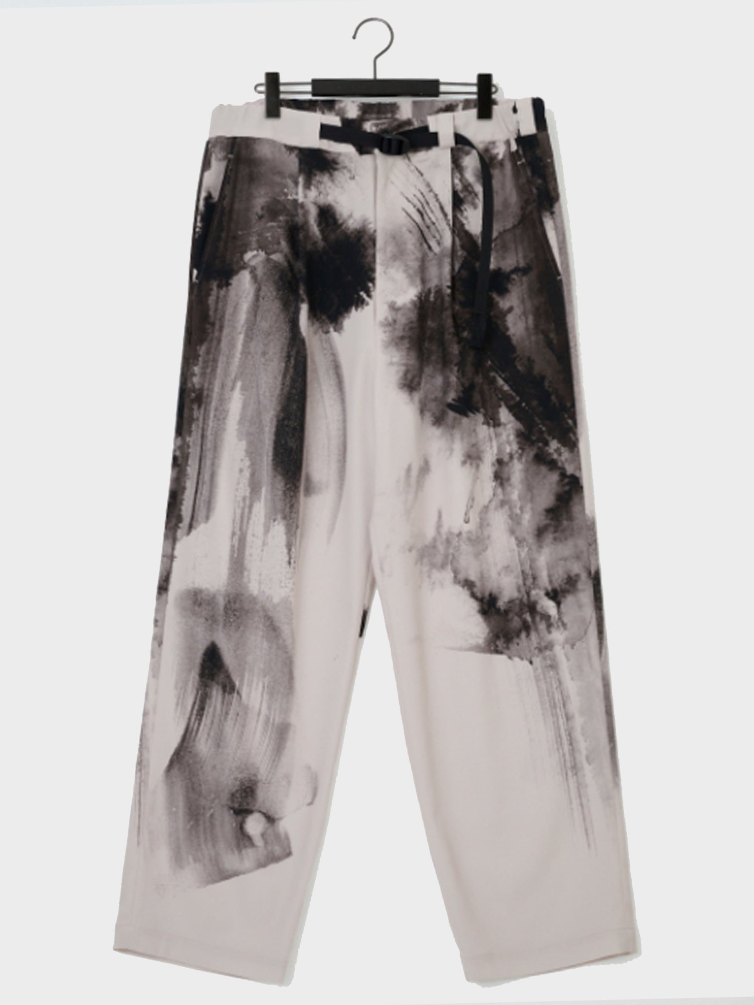 7月入荷予定】UJOH / TAPE-BELT 1TUCK PNT (GREIGE)