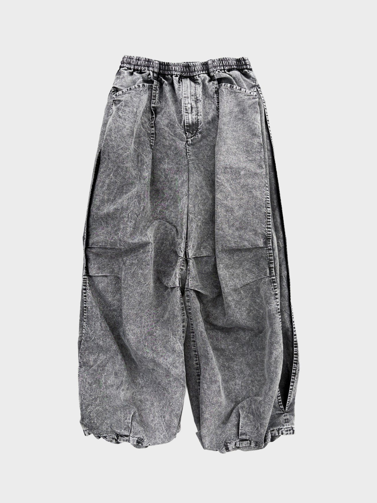 【8月22日(土)12:00発売】TAAKK / TUCKED BALLOON DENIM (L.GRAY)