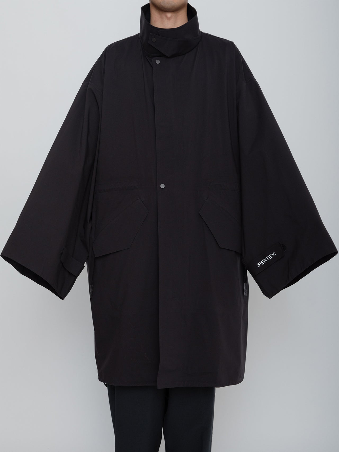 RAINMAKER / BREATHABLE WATER PROOF FIELD COAT (BLACK)