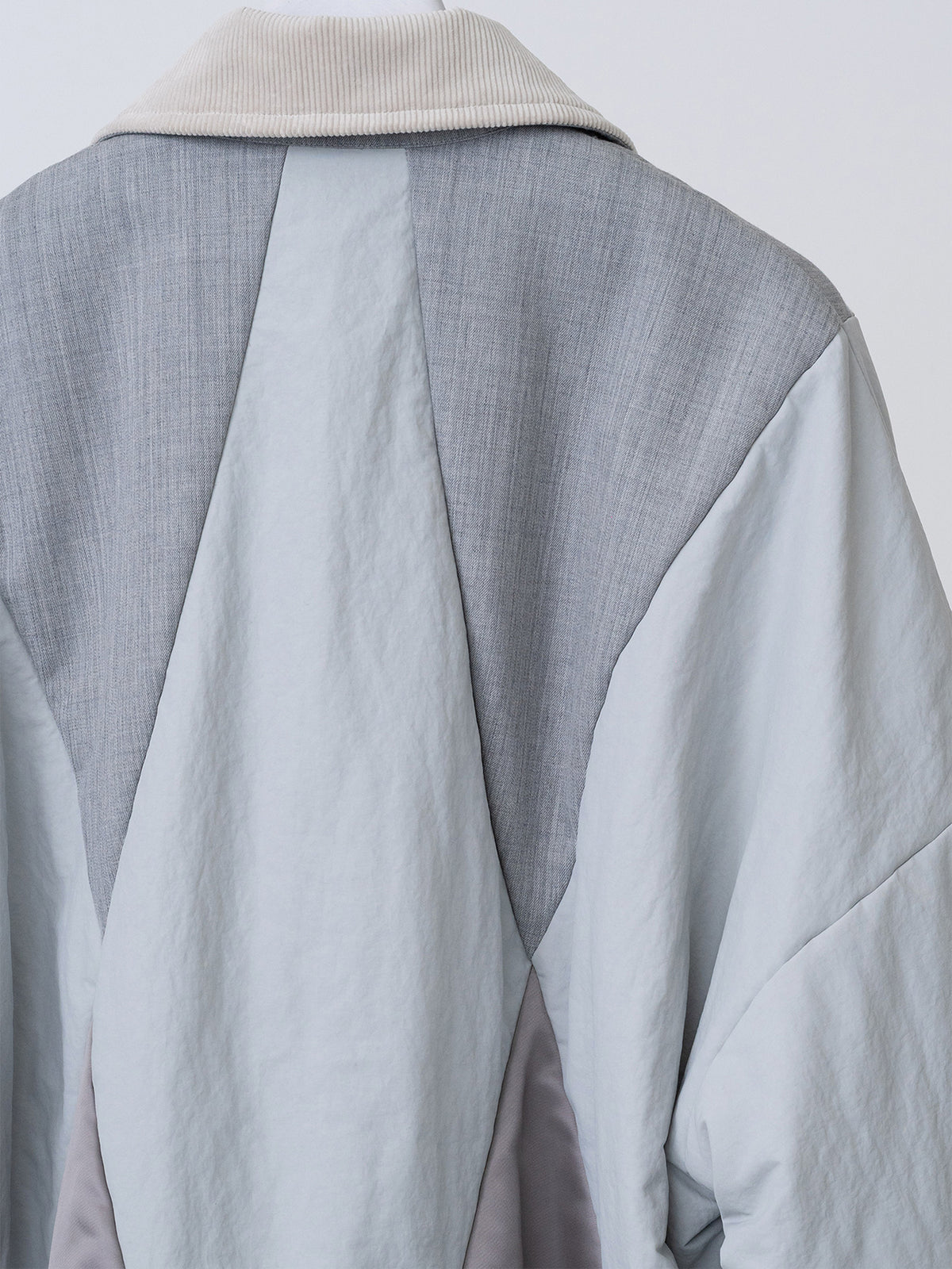 【9月19日(土)12:00発売】HATRA / WINKER PUF JACKET (GRAY)