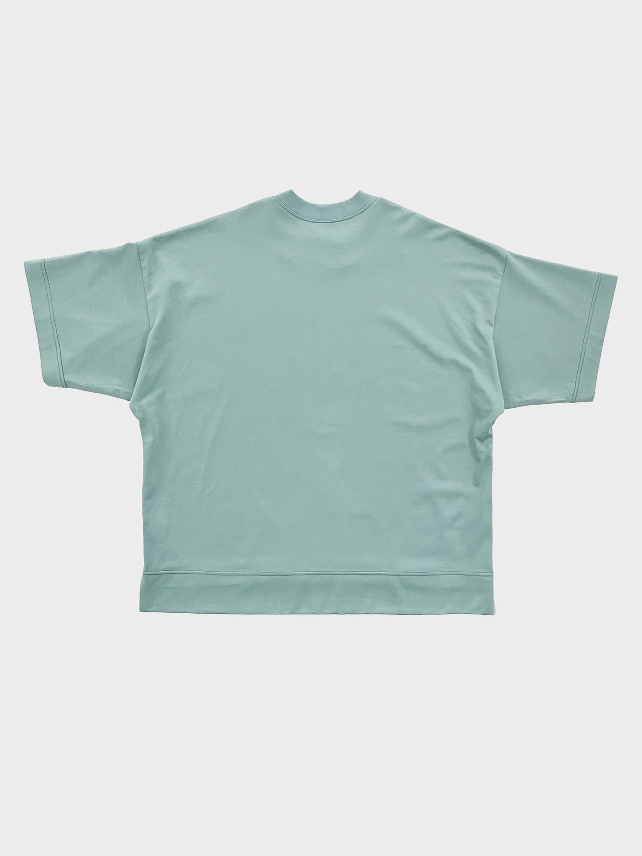 UJOH / CROPPED BOX TEE (CELADON)