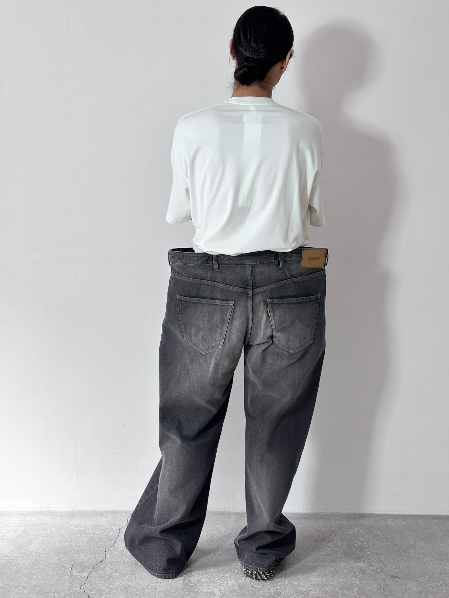 doublet / FLOATING WAIST DENIM PANTS (BLACK)