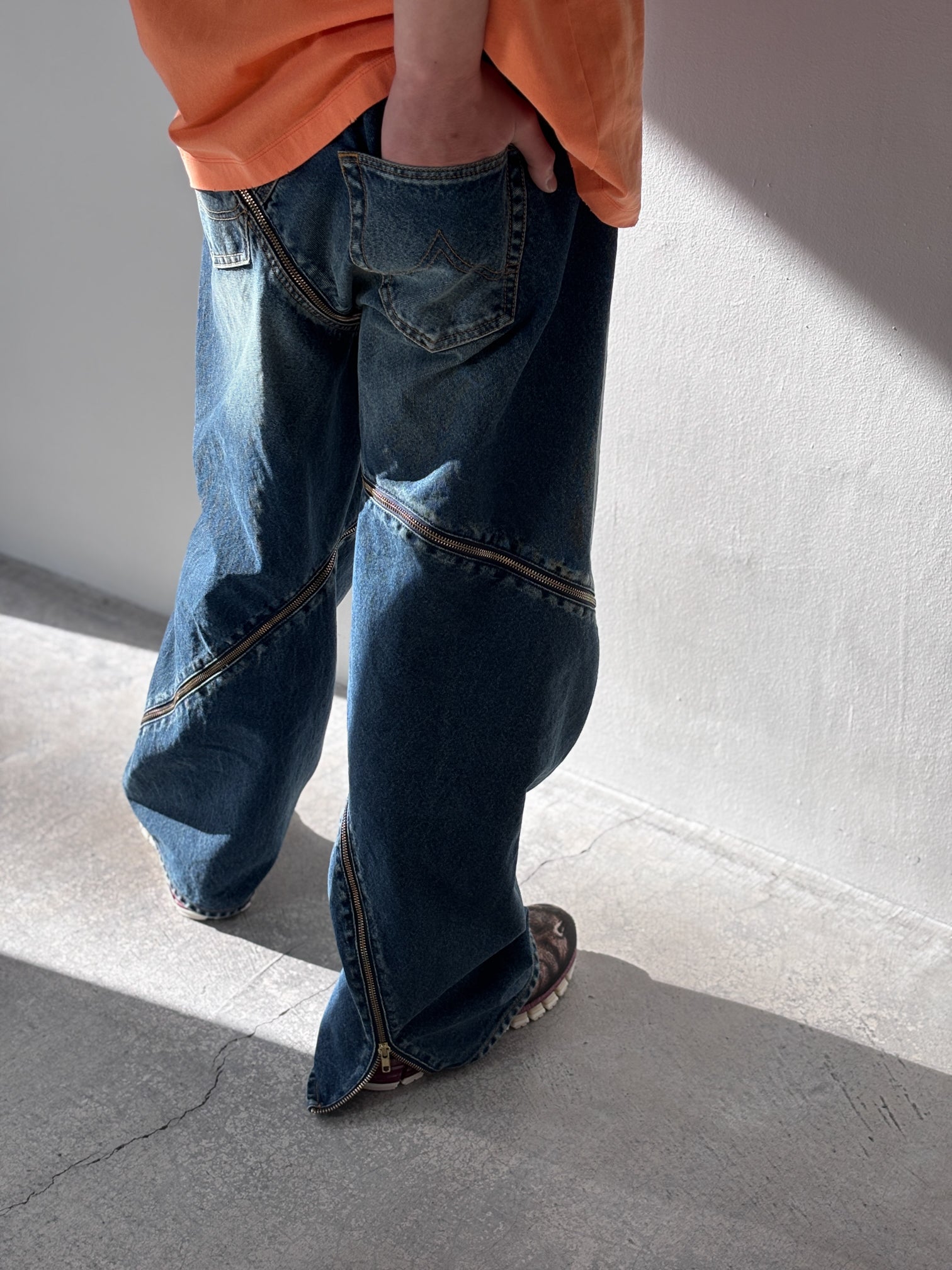 doublet / FILLETED ZIP DENIM PANTS (INDIGO)