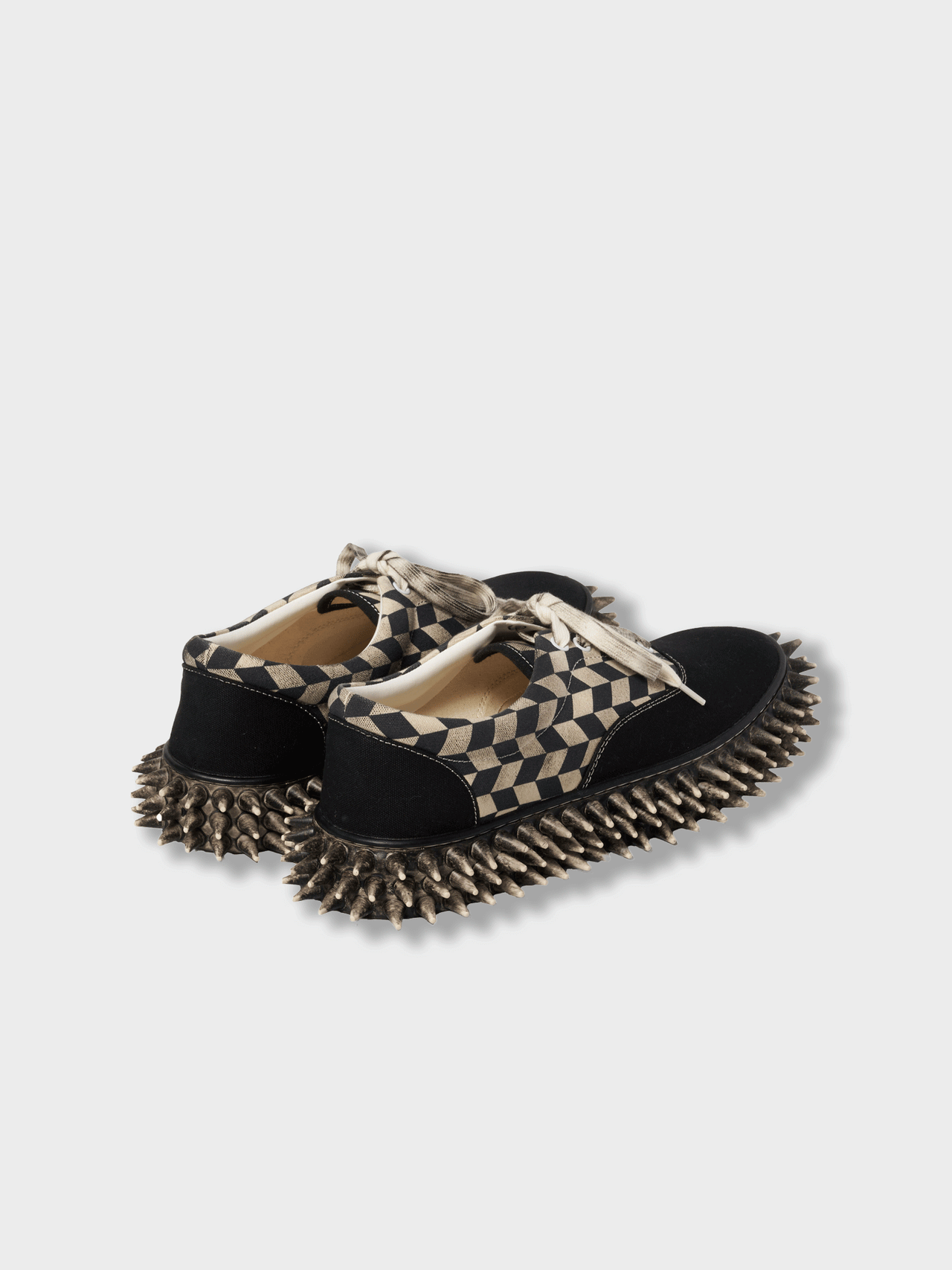 【12月13(土)販売開始】doublet / DIRTY SPIKE CANVAS SNEAKER (BLACK)