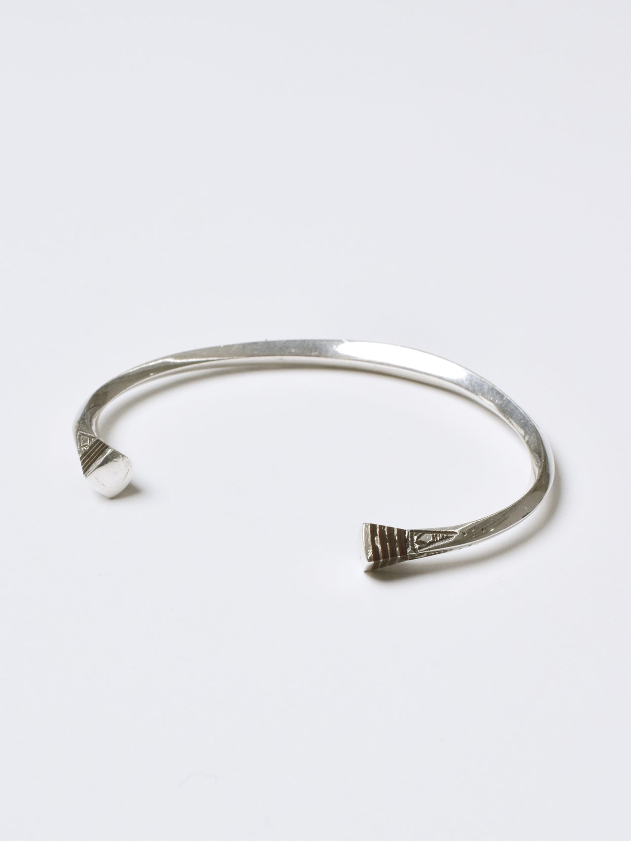 Touareg Silver / EBONY WOOD BANGLE