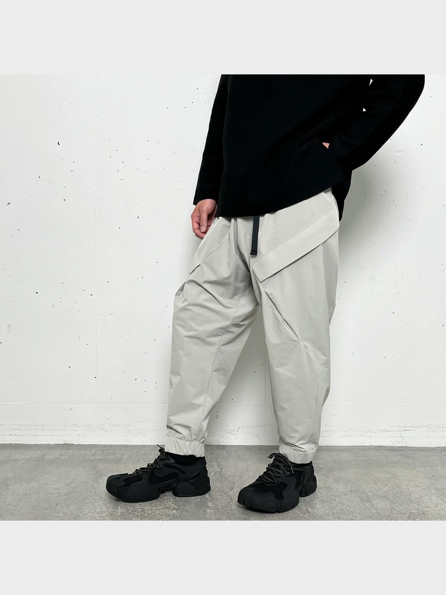 【40%OFF】FUMITO GANRYU / VENTILATION POCKET EASY TECH PANTS (LIGHT GRAY