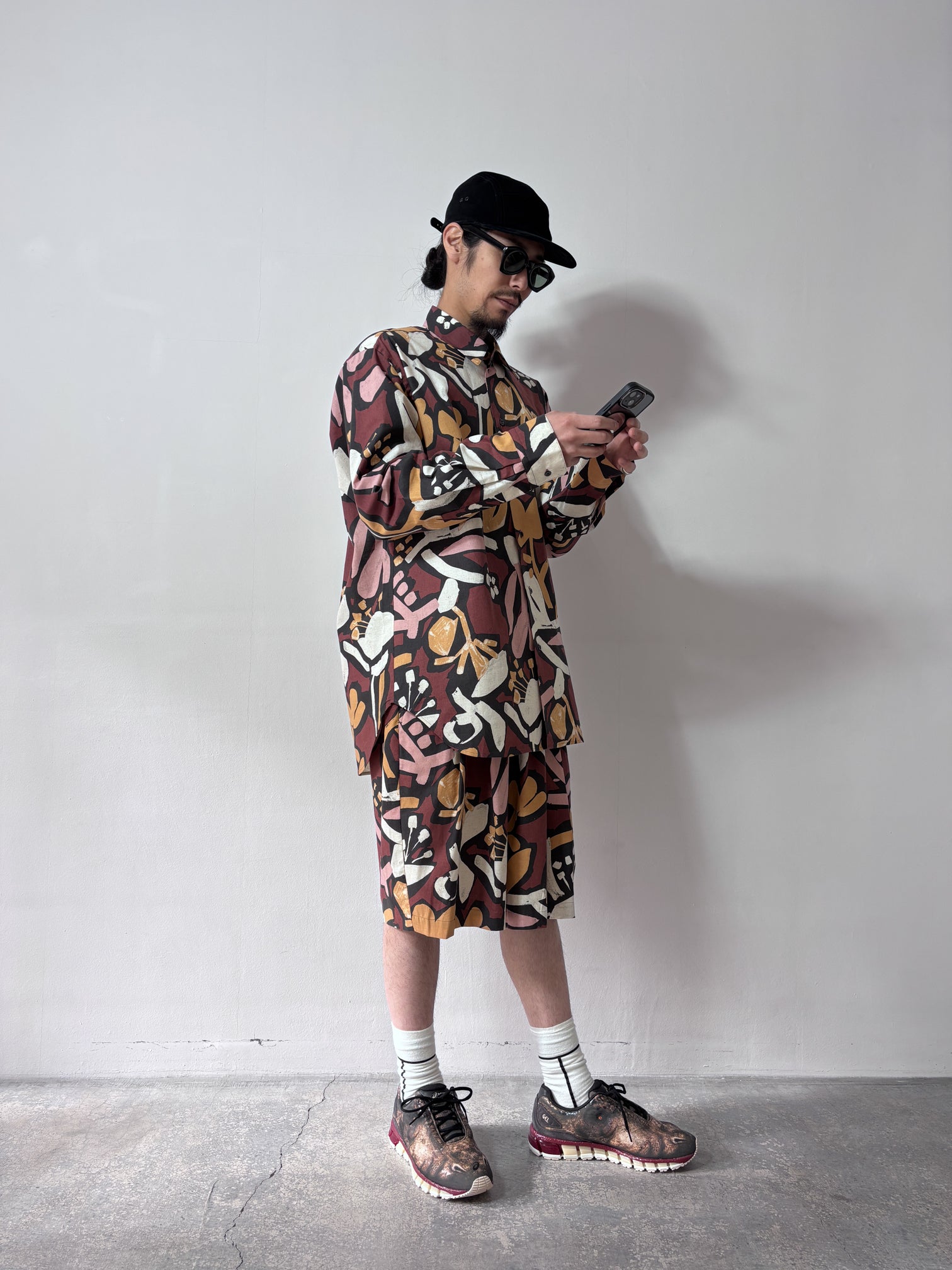 my beautiful landlet / FLORAL PIGMENT PRINT OVERSIZE SHIRT (PINK)