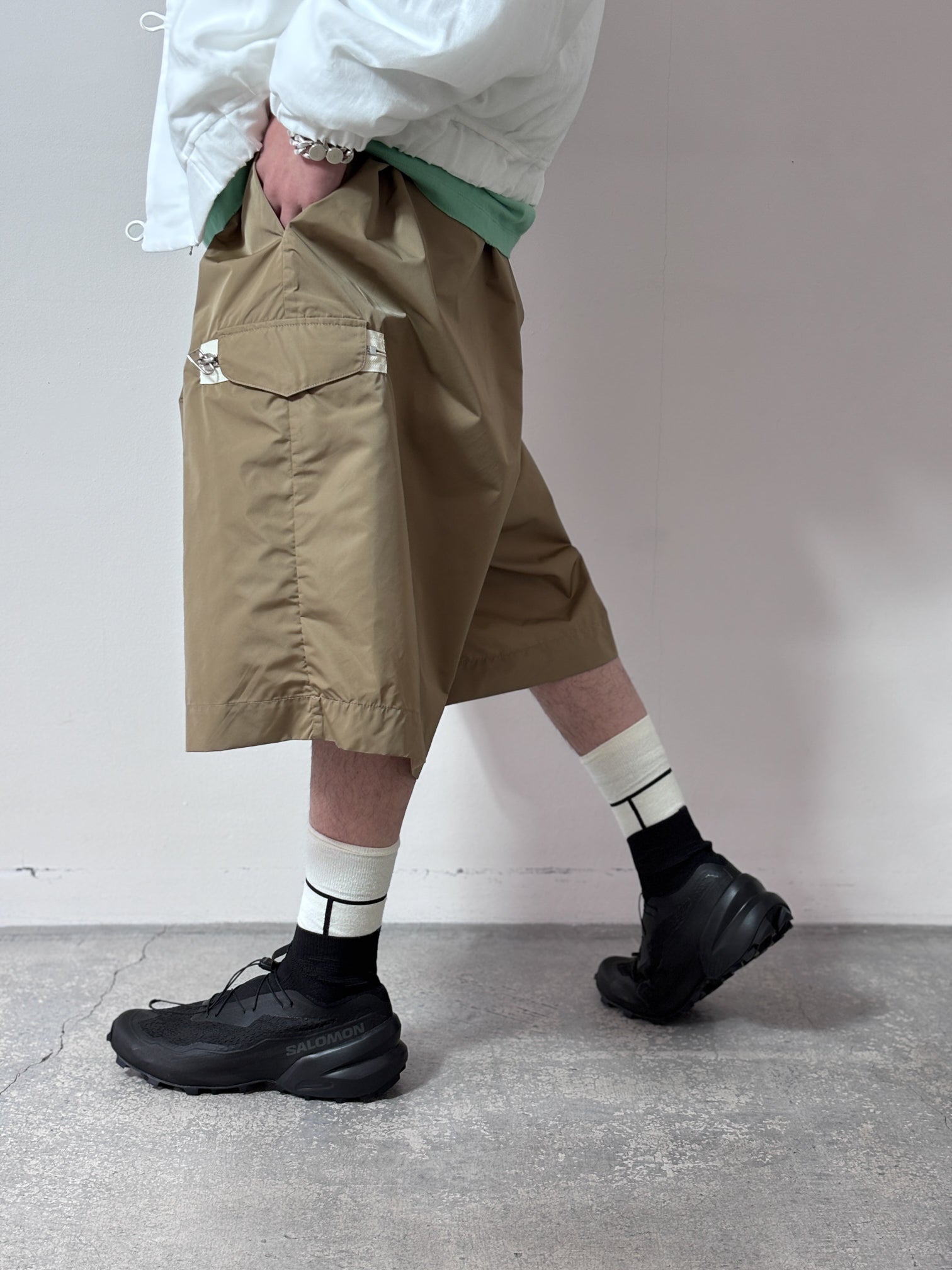 my beautiful landlet / NYLON TAFFETA WATER PROOF WIDE HALF PANTS (BEIG