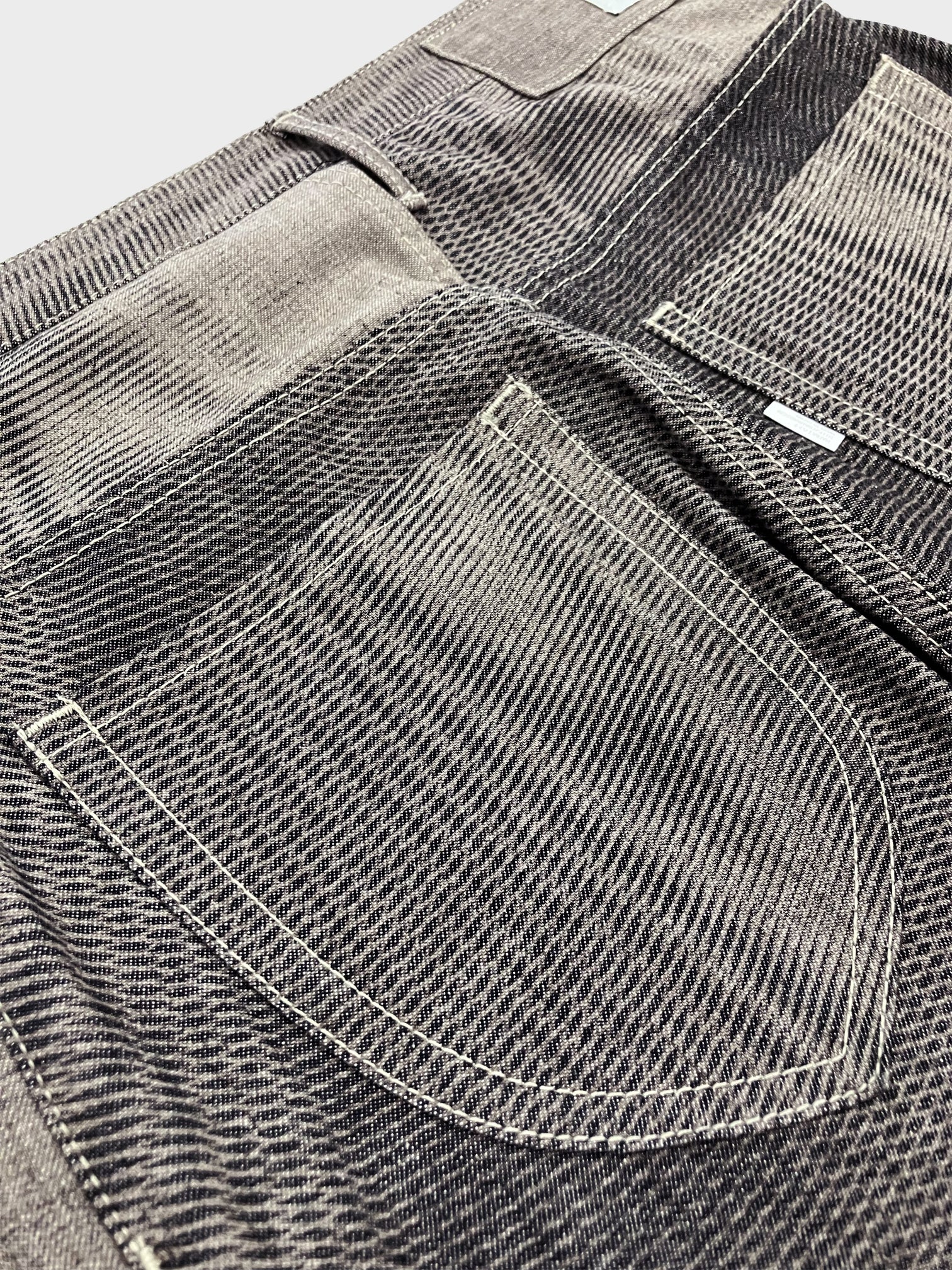 HATRA / Mirage Bleach Denim (BLACK) HATRA / Mirage Bleach Denim (BLACK)