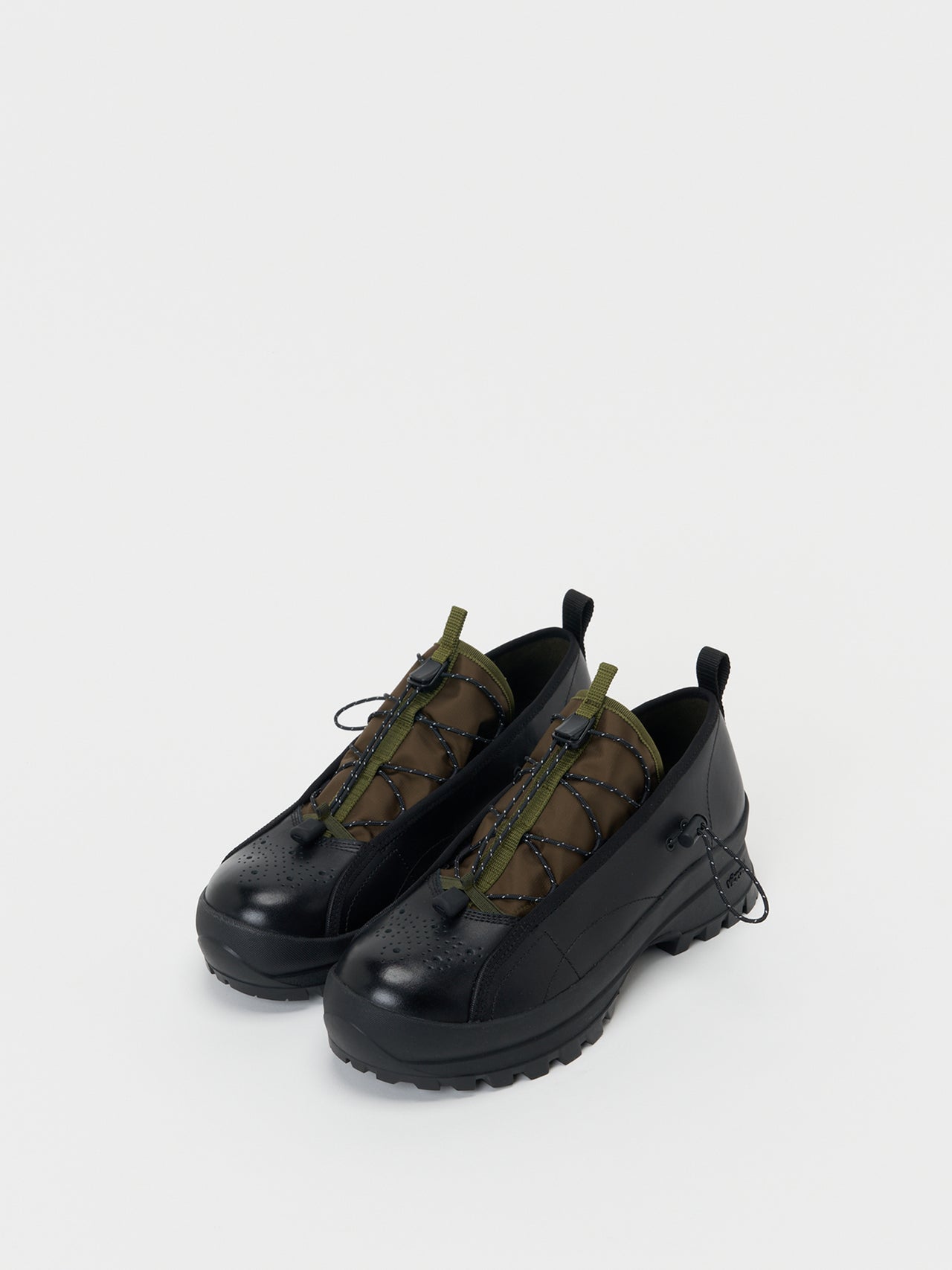 【6/14(土) 12:00販売開始】Hender Scheme / neo tarp trek (BLACK×KHAKI)