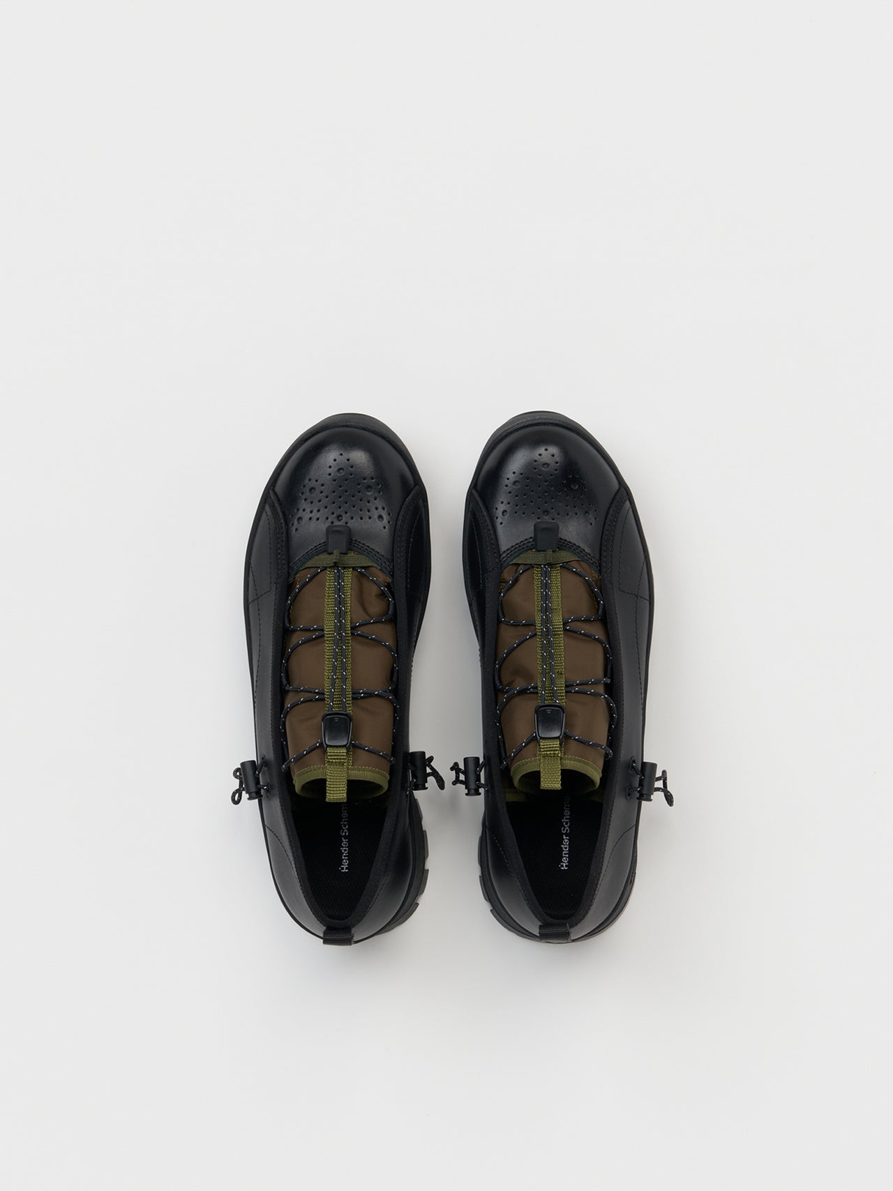 【6/14(土) 12:00販売開始】Hender Scheme / neo tarp trek (BLACK×KHAKI)
