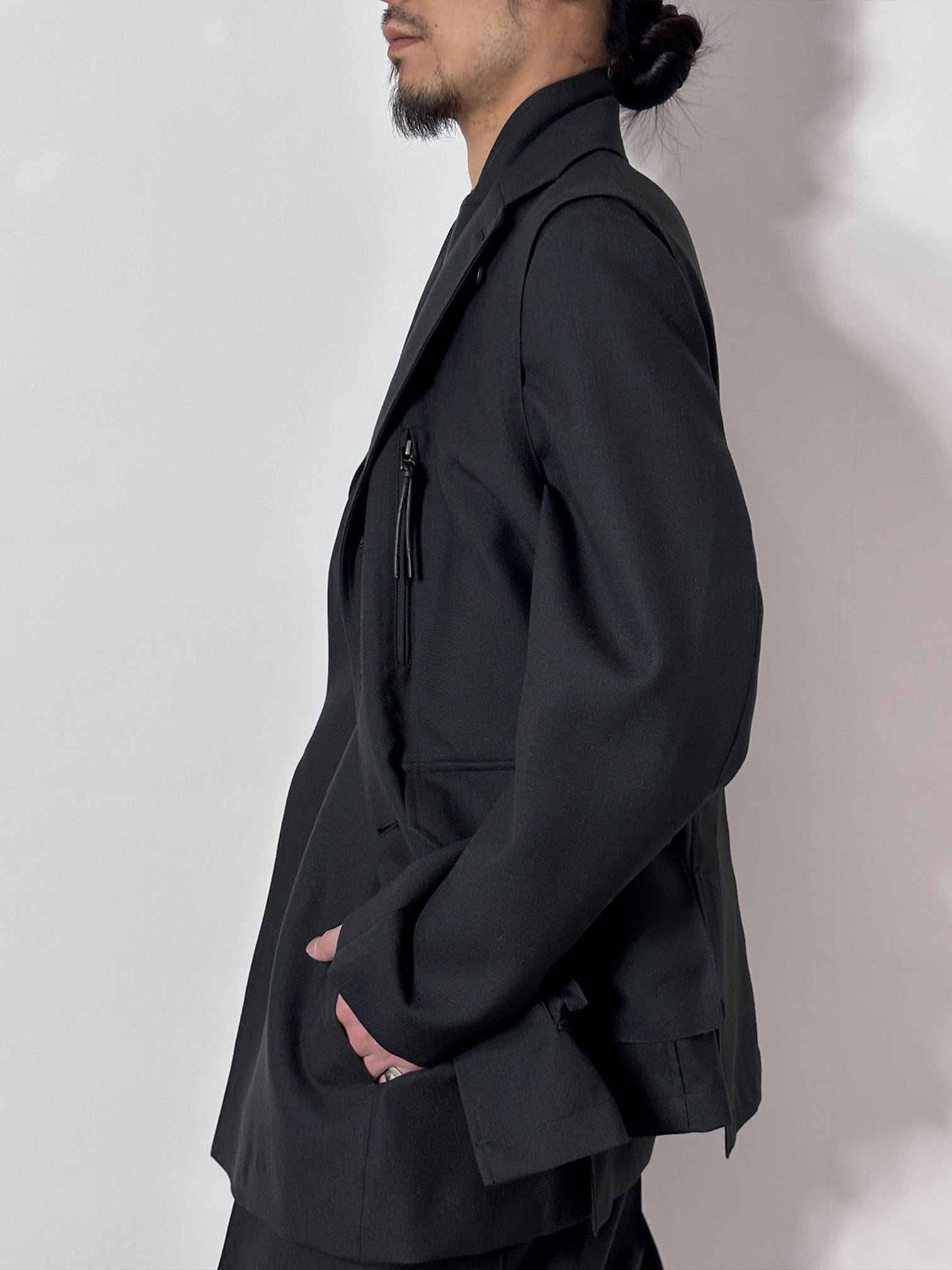 RAINMAKER / TRAVERSE VEST (BLACK)