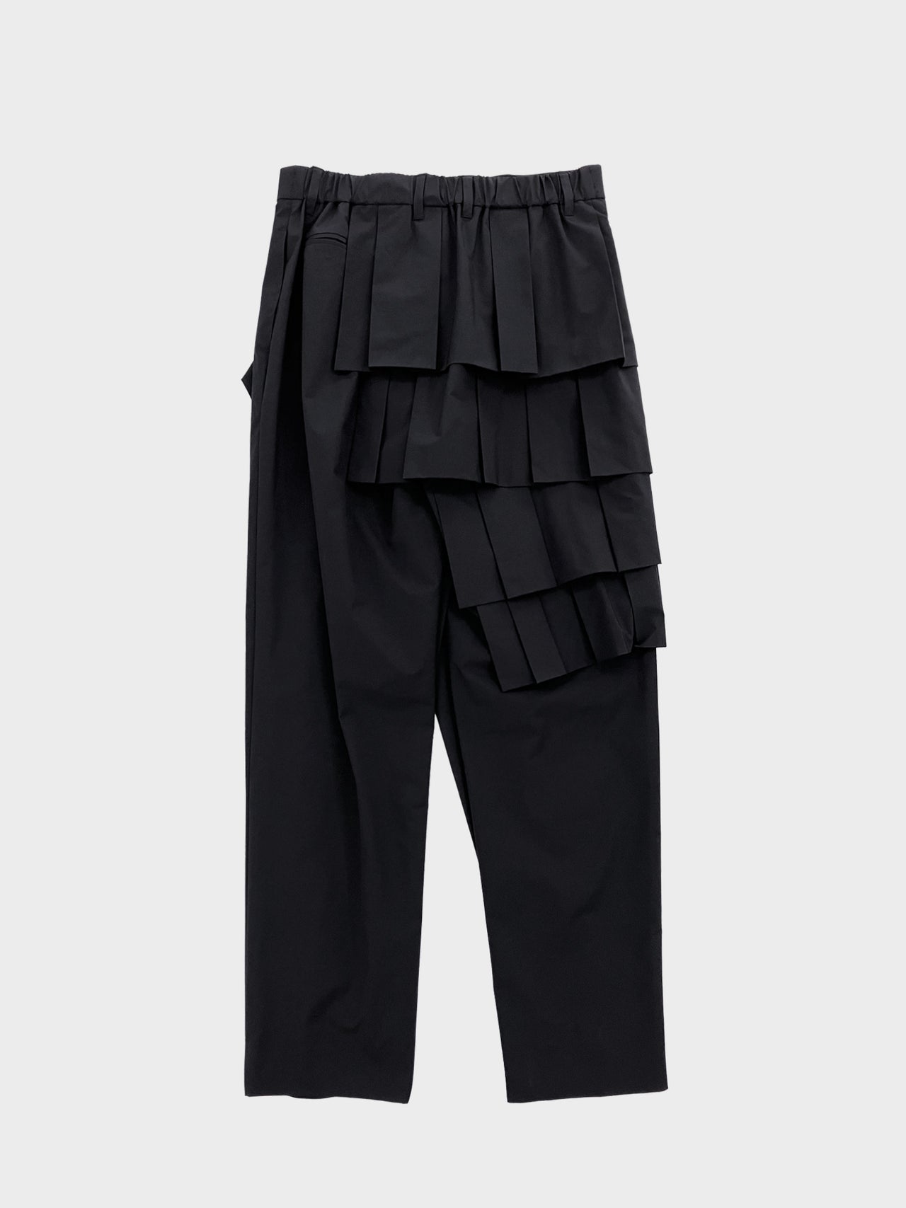 TAAKK / RUFFLE PANTS (BLACK)