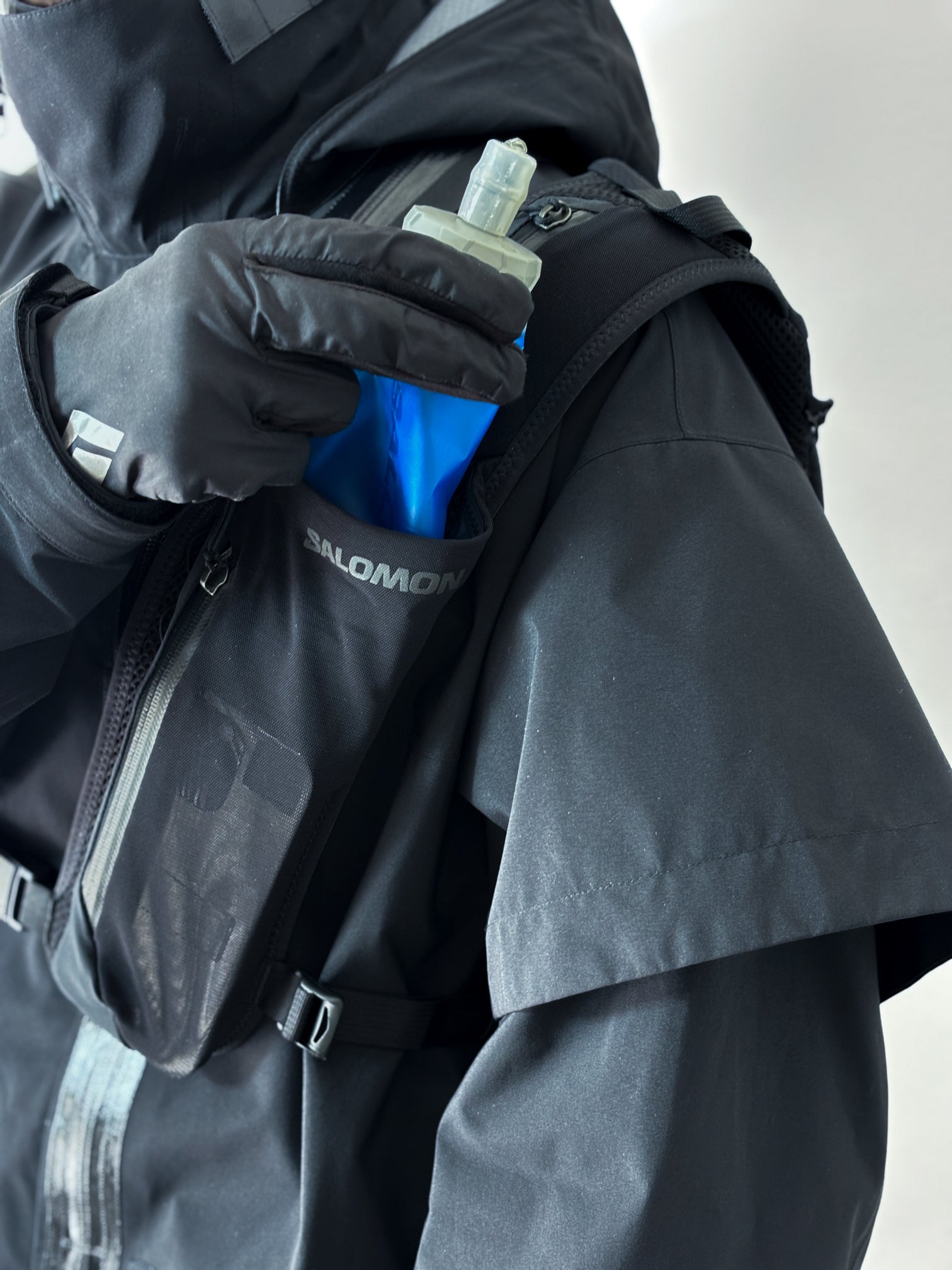 SALOMON / ADV CROSS BODY BAG (BLACK)