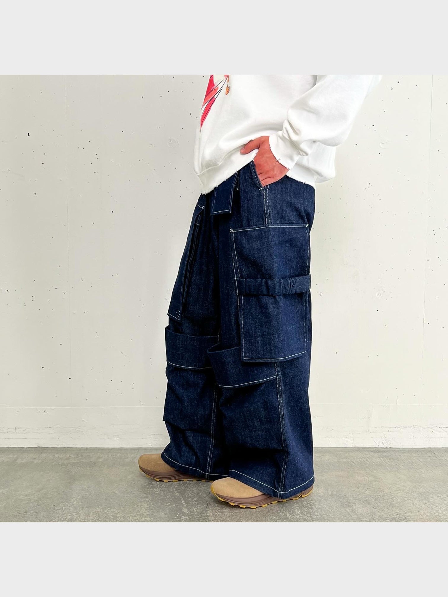 Sasquatchfabrix. / UTILITY FULL FLAP DENIM PANTS (INDIGO NAVY)