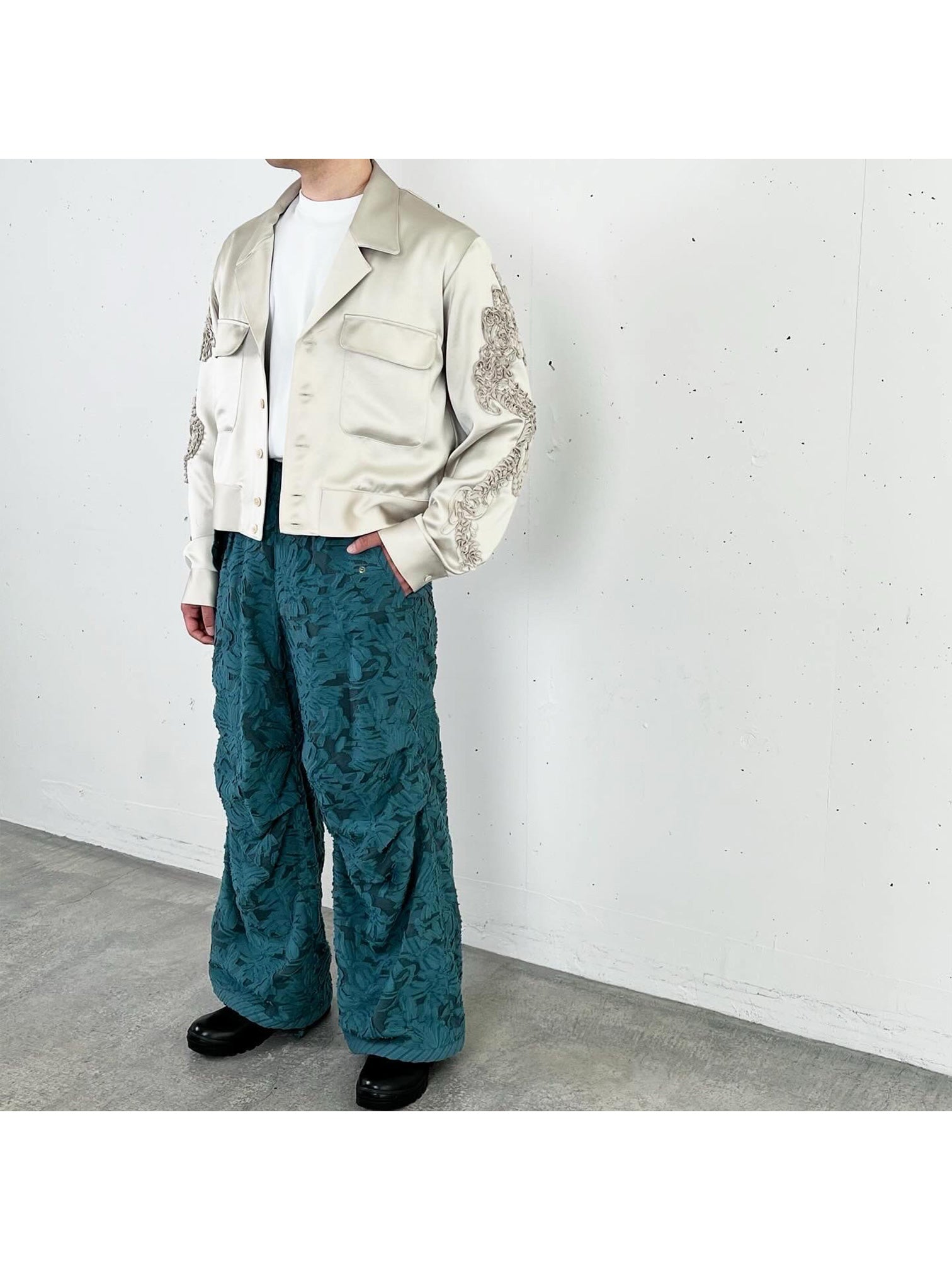 TAAKK / EMBROIDERY BLOUSON (WHITE)