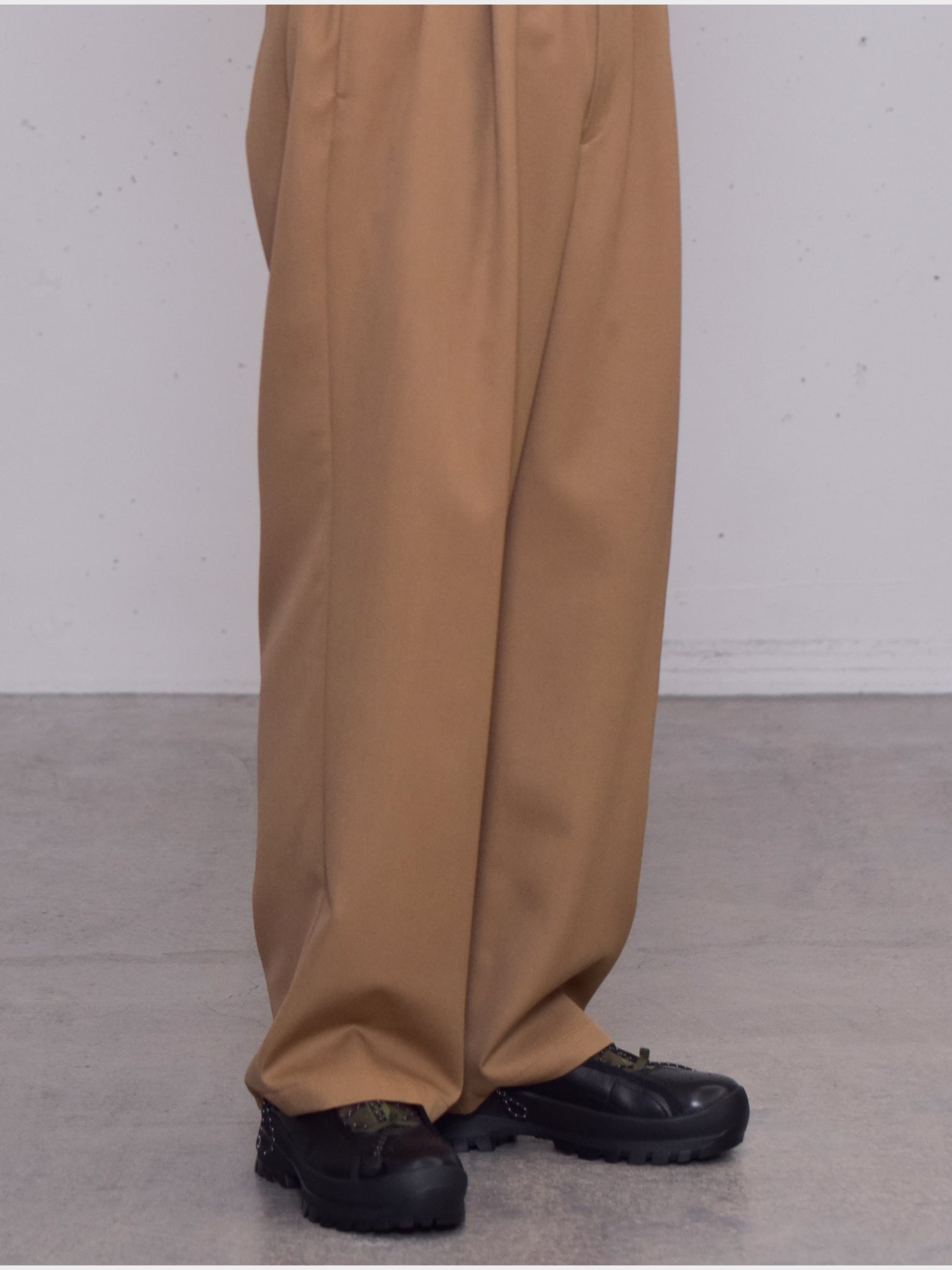 50%OFF】WEWILL / PAJAMA TROUSERS (CAMEL)