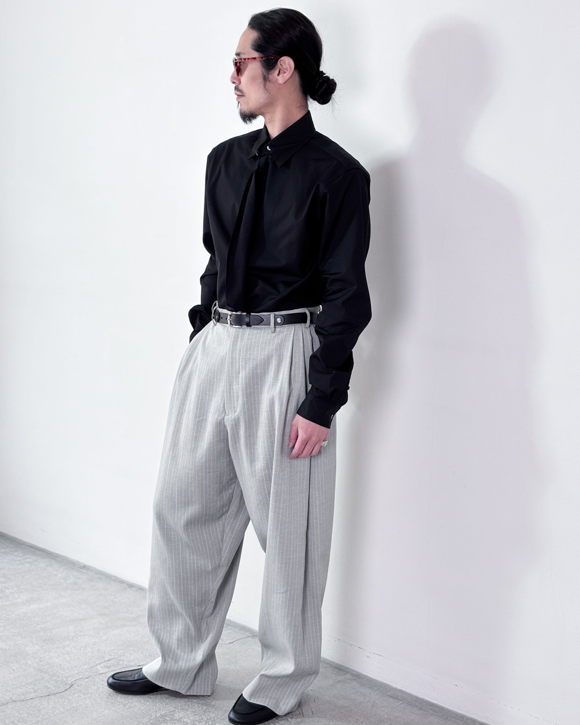 SOSHIOTSUKI / DRAPE FACING SHIRT (BLACK)