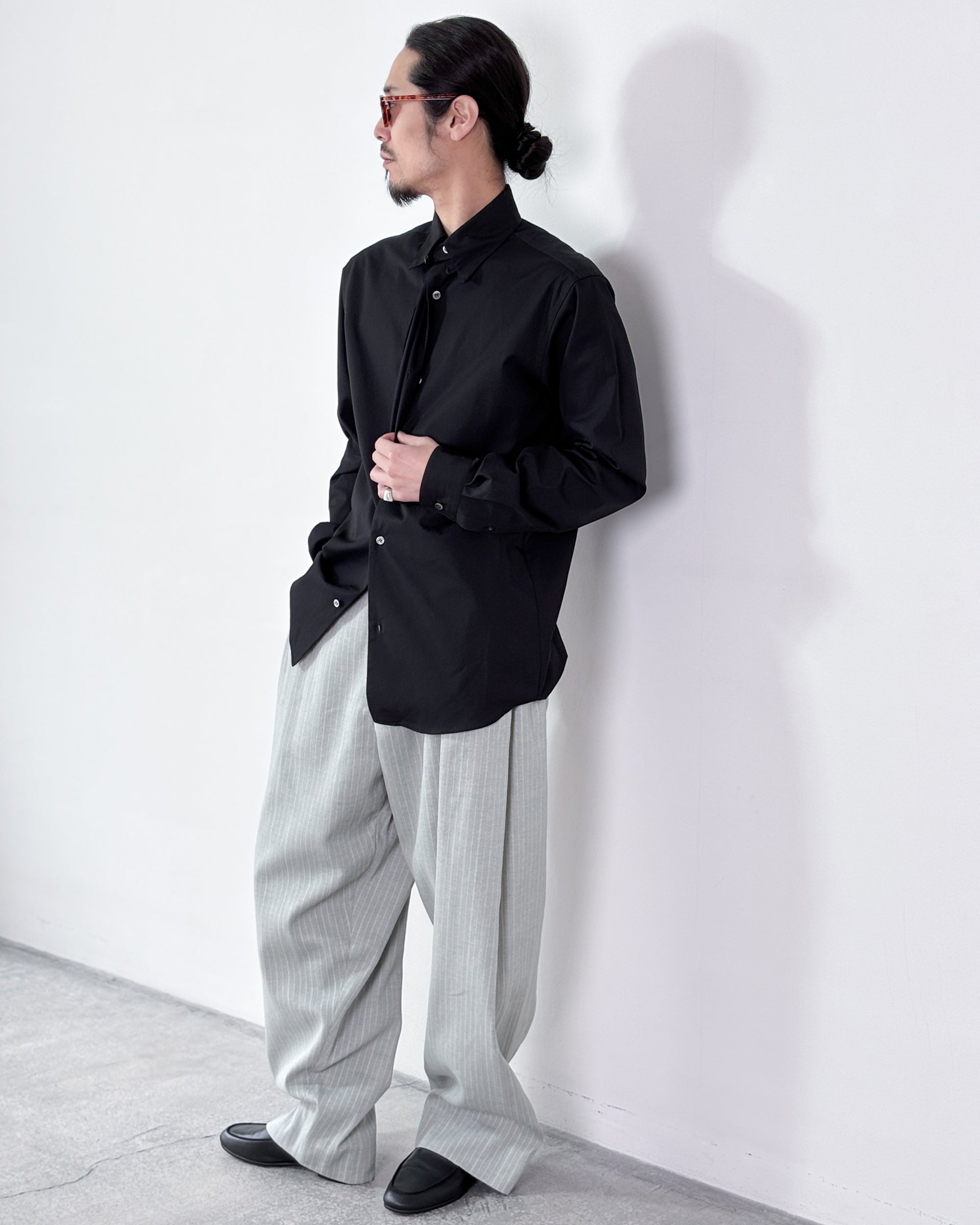 SOSHIOTSUKI / DRAPE FACING SHIRT (BLACK)