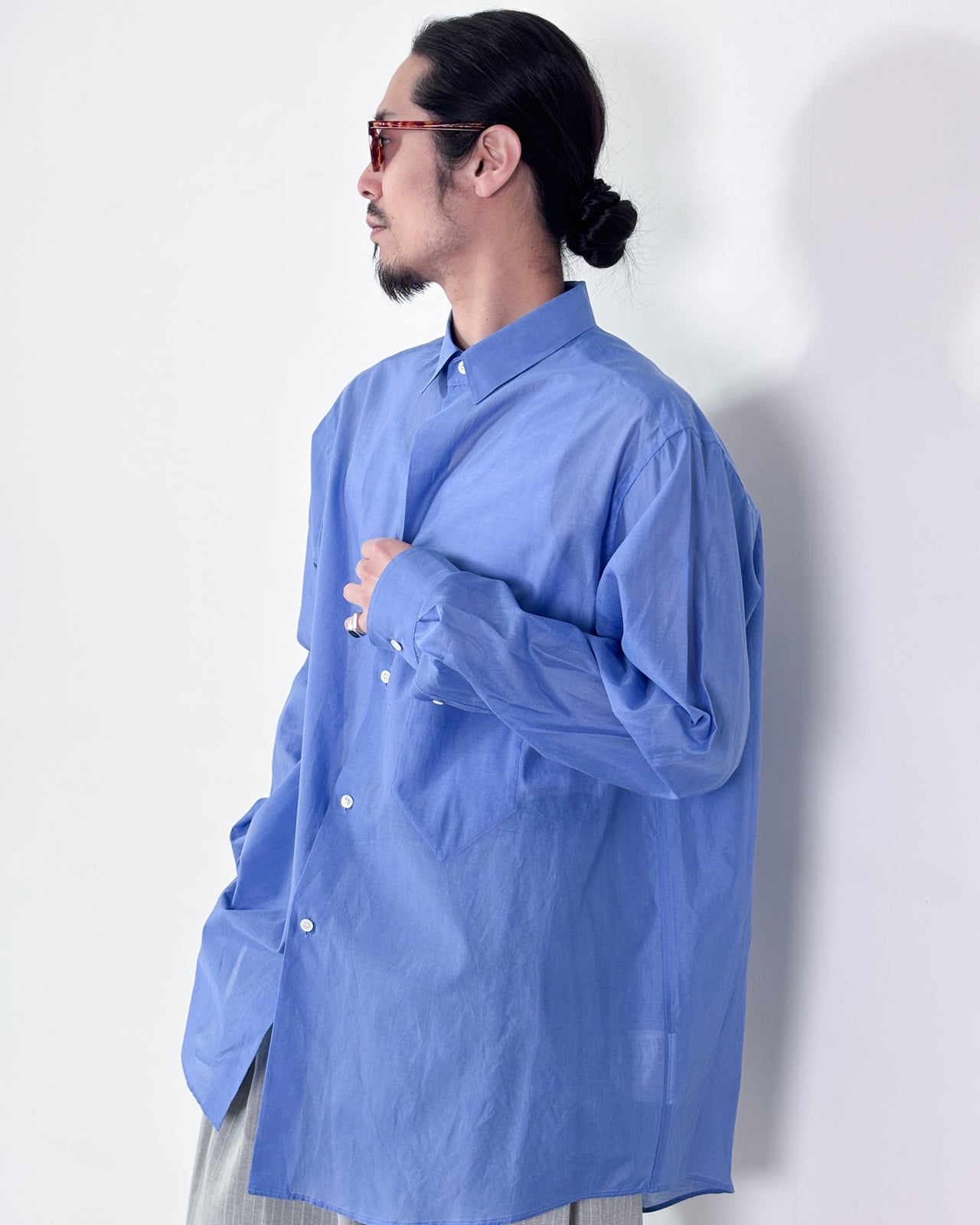 【4月18日(土)12:00販売開始】SOSHIOTSUKI / TIE NEST SHIRT LS (SAXE)