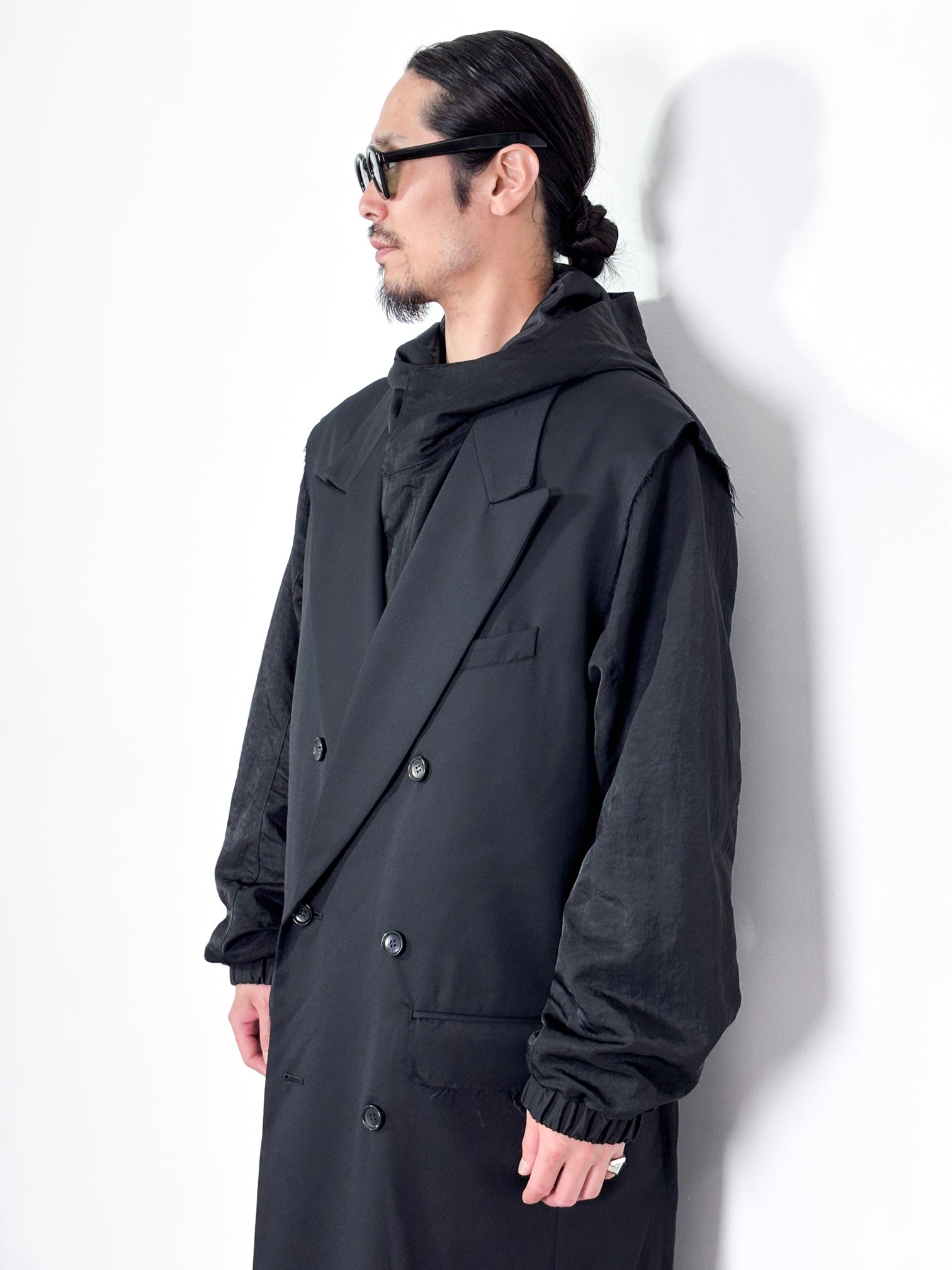 Sulvam / GABARDINE LAYERED COAT (BLACK)