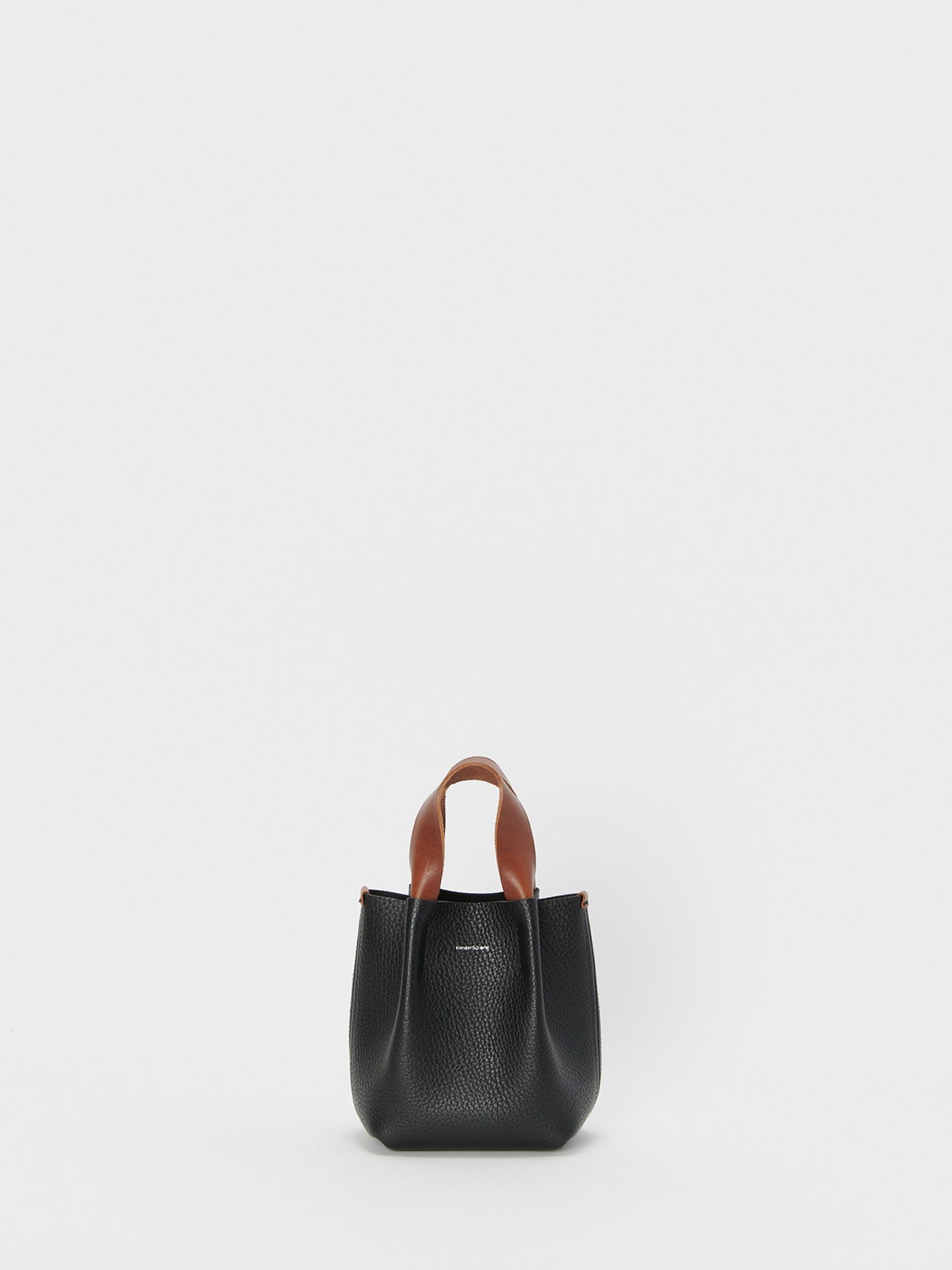 Hender Scheme / piano bag small (BLACK)